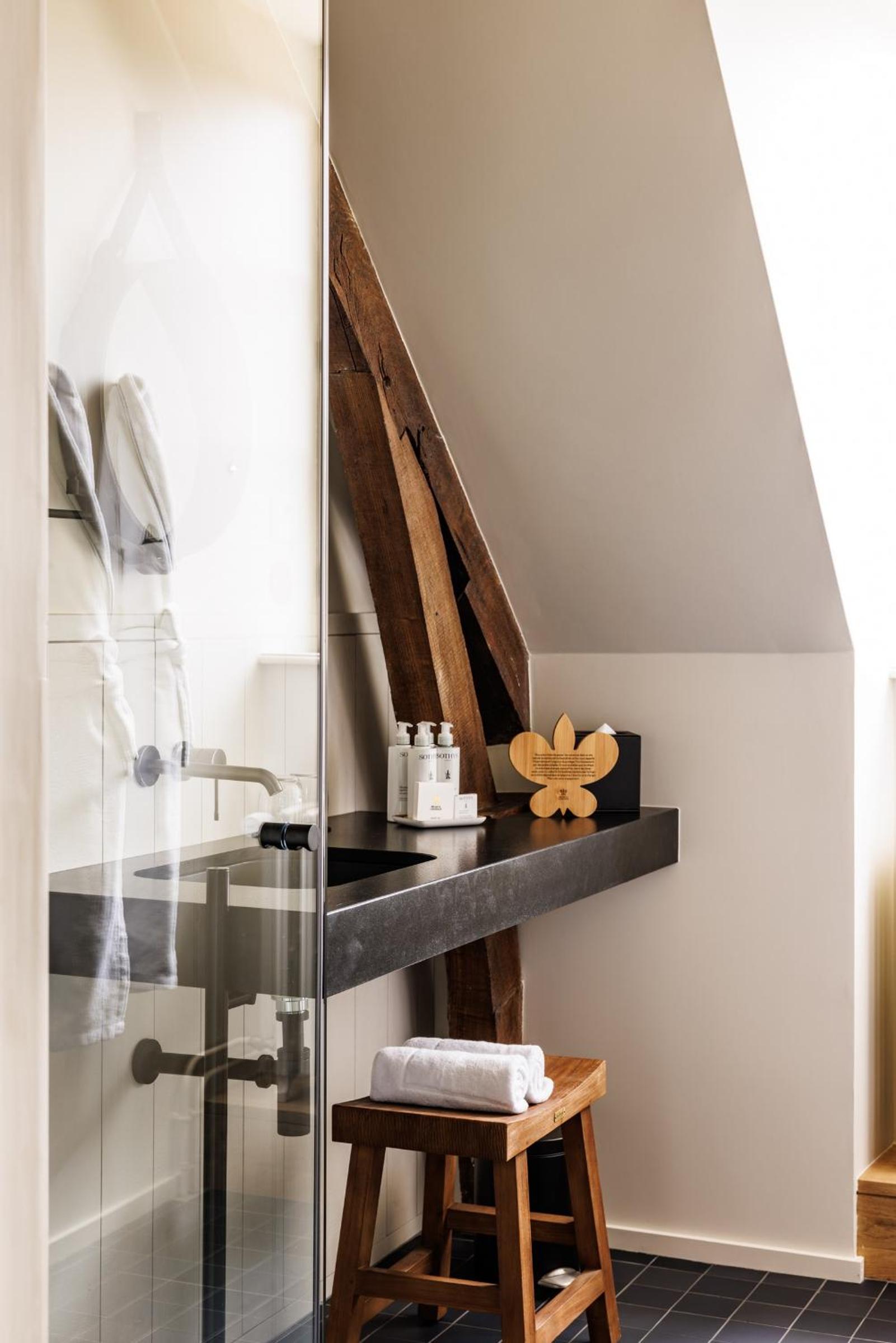 Small Double Room - Orangerie - Photo 3