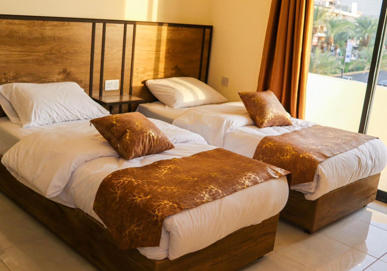 Deluxe Double Room With Balcony And Sea View