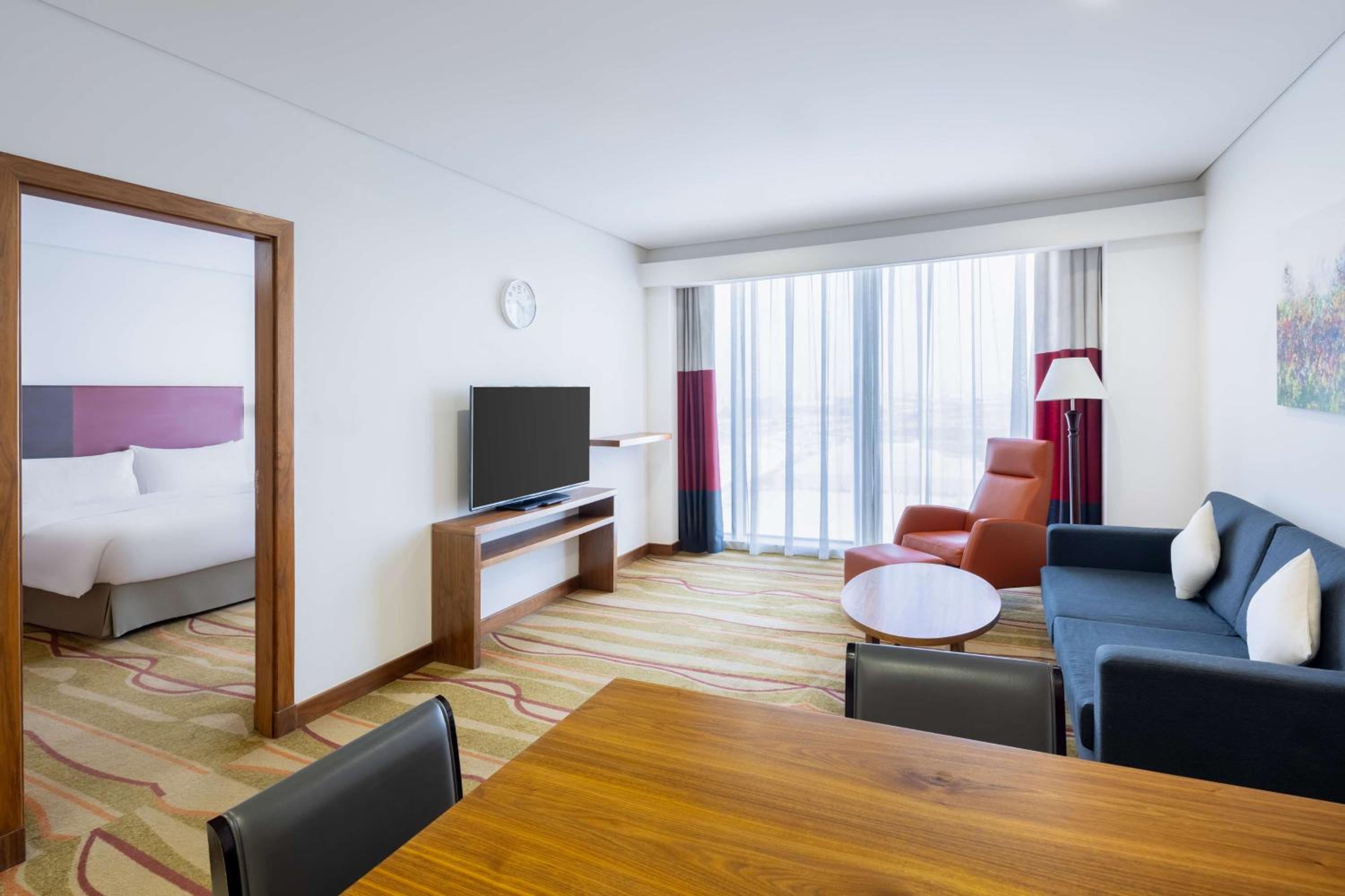 One-Bedroom Apartment With King Bed