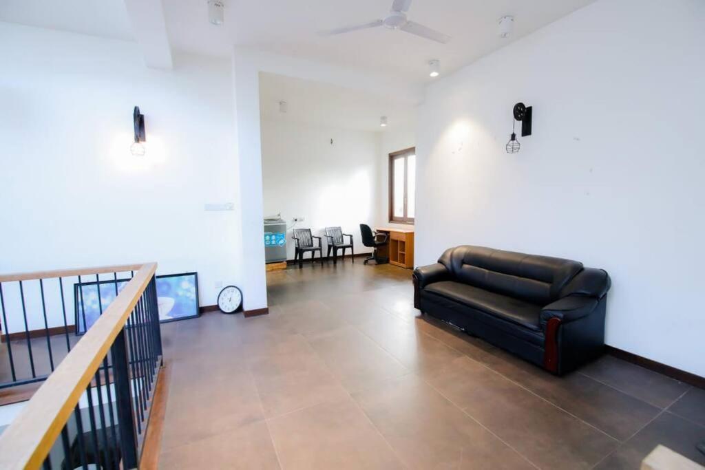Three-Bedroom Apartment photo 1