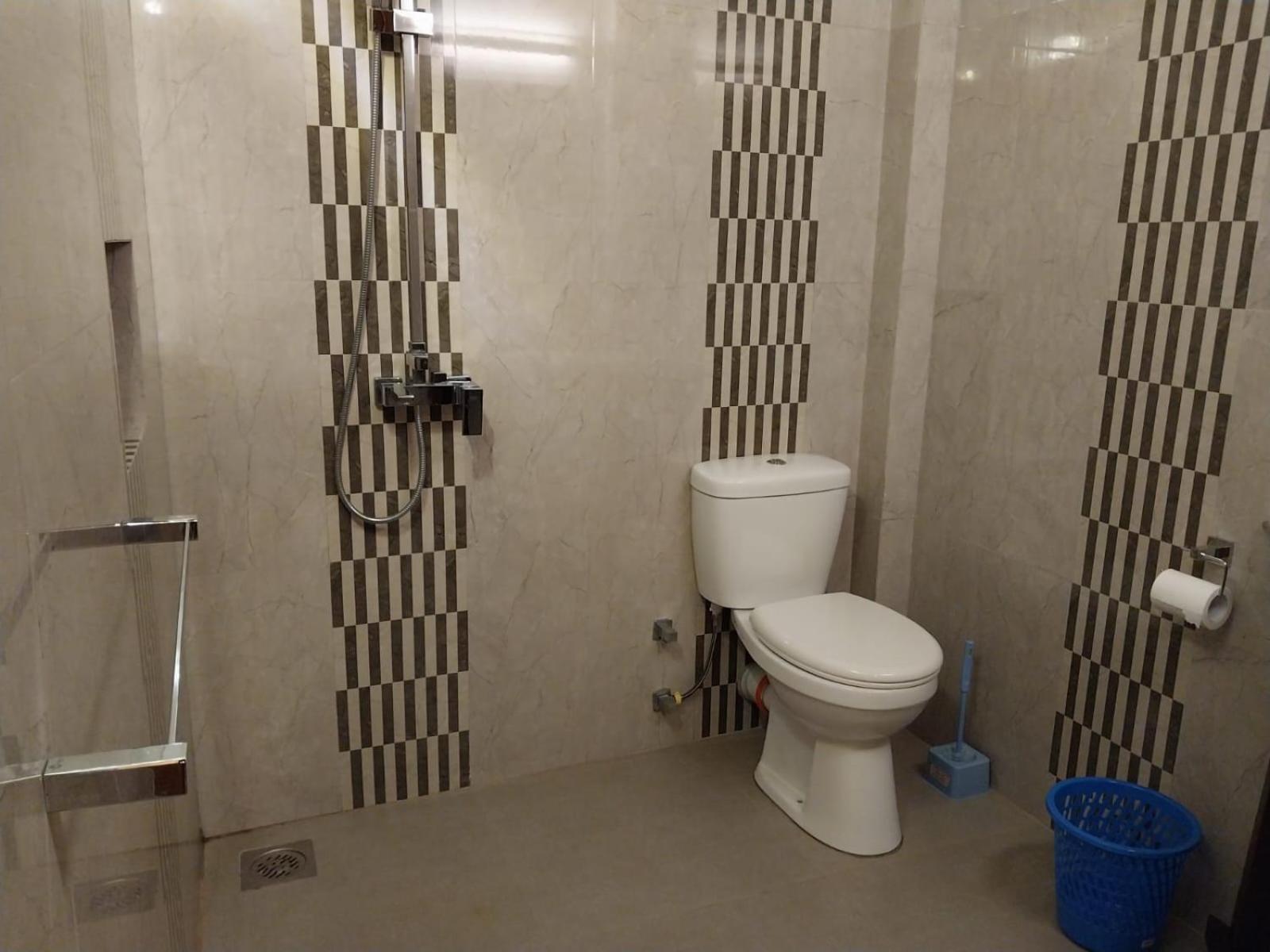 Deluxe Double Room with Balcony photo 2