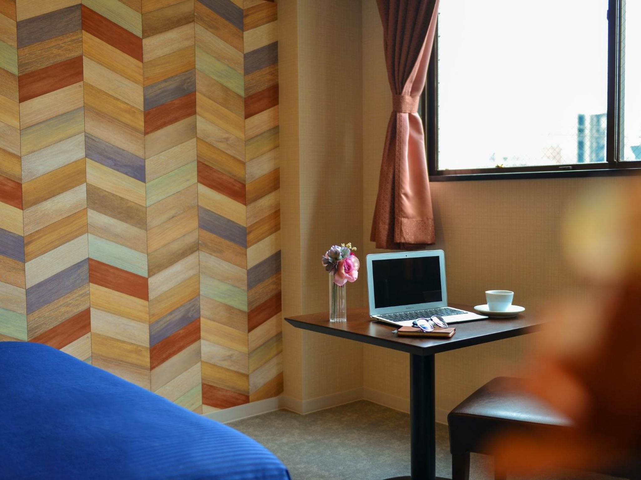 Renewal Standard Single Room (55 in bed) - Non-Smoking - Photo 7