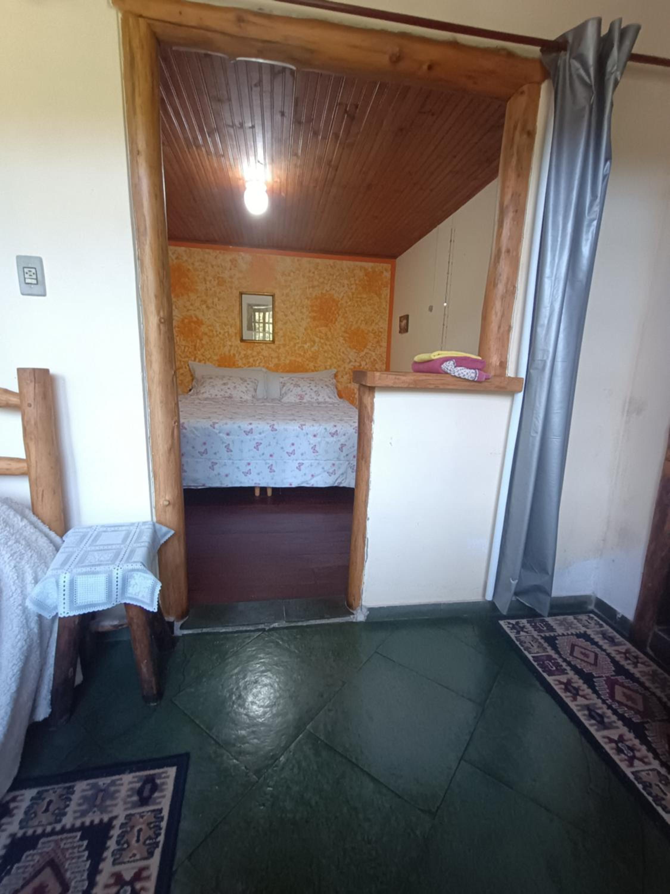Apartment with Mountain View photo 3