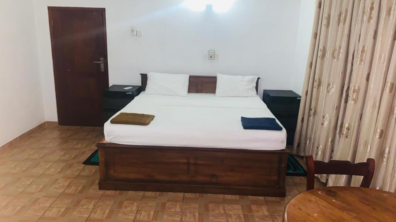 Double Room with air condition - Photo 1