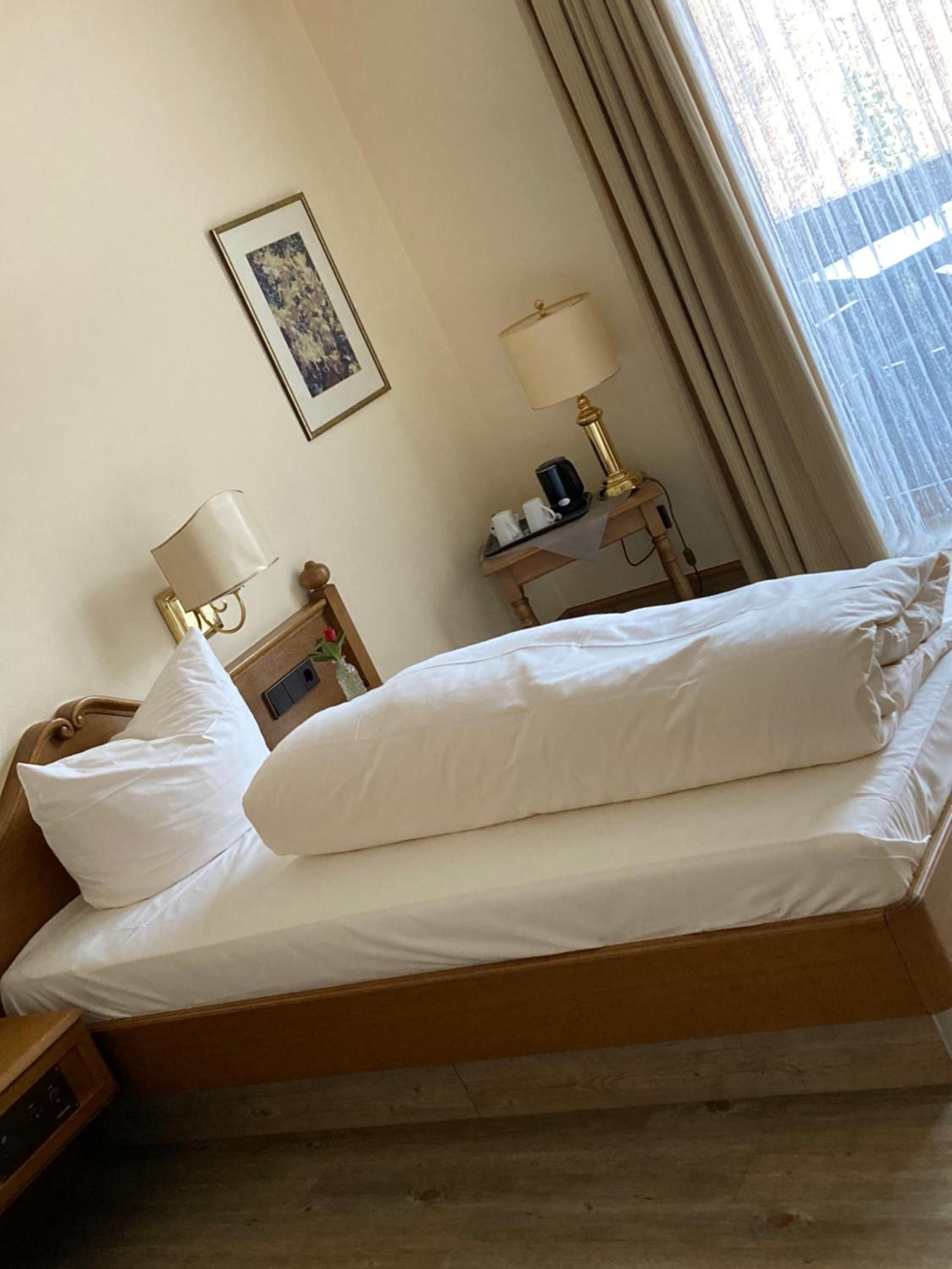 Single Room photo 2