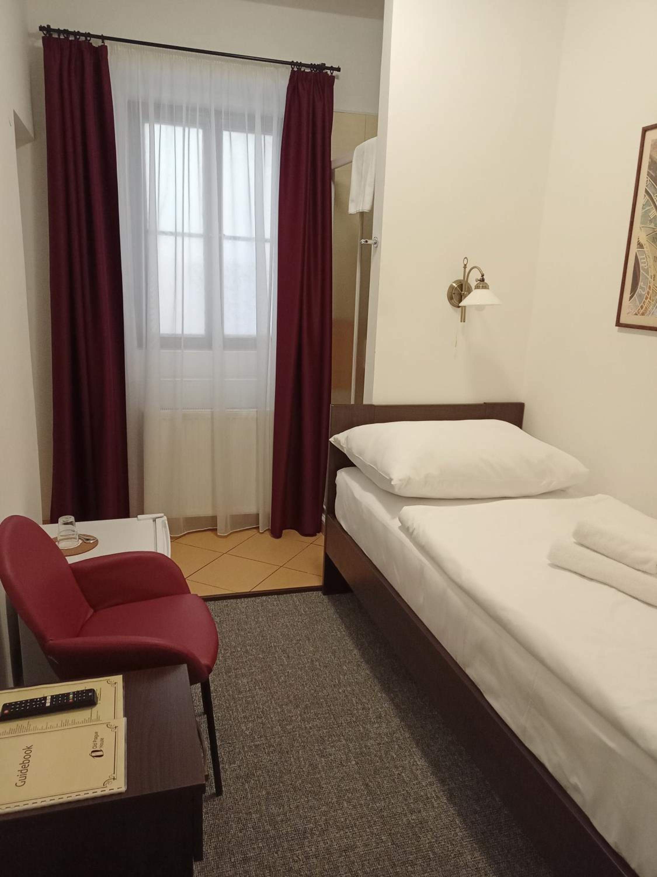 Single Room with Private Bathroom