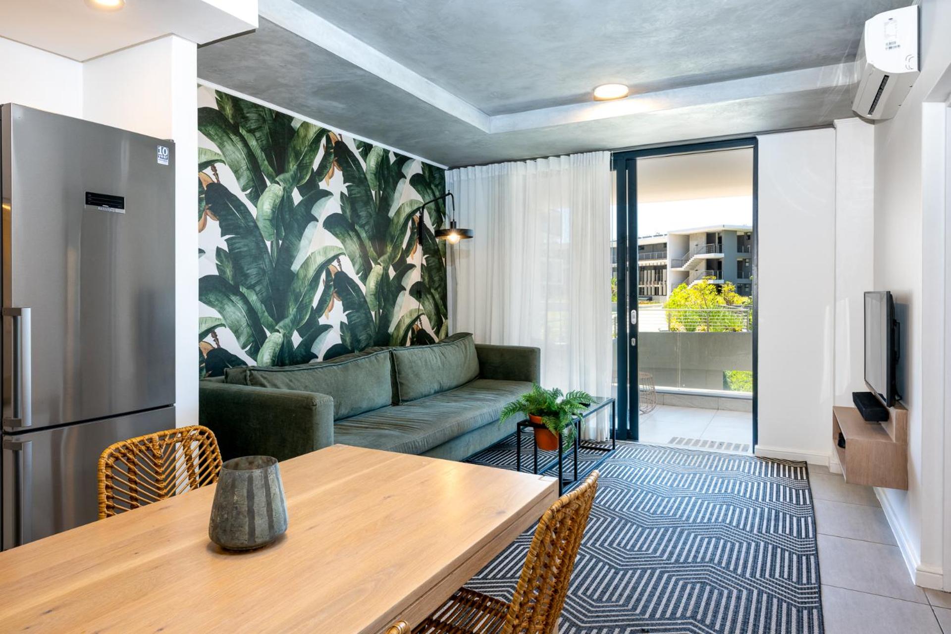Apartment photo 1