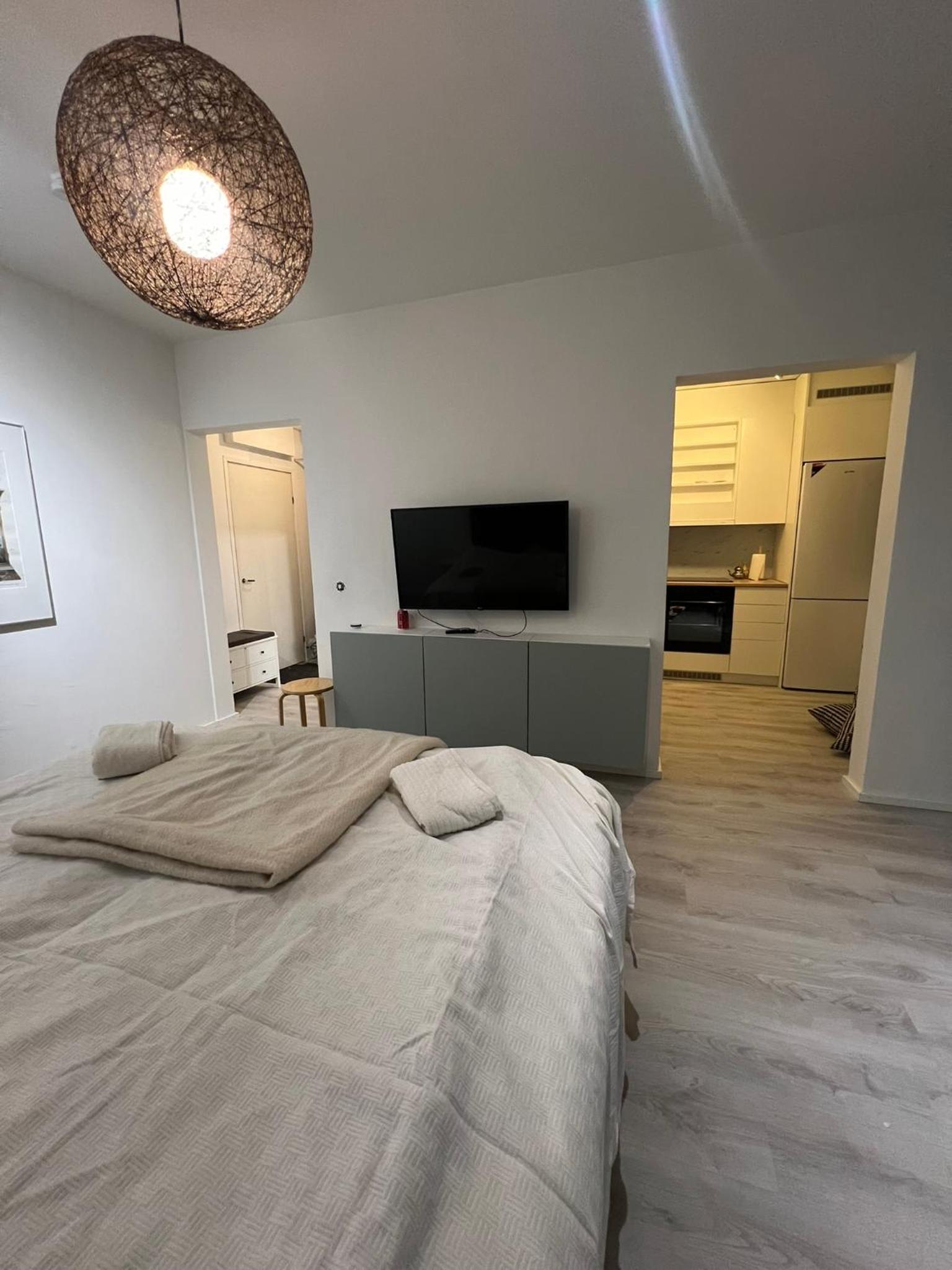 One-Bedroom Apartment - Photo 1