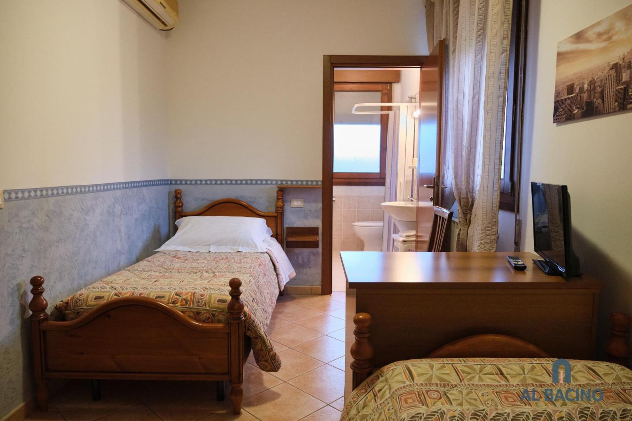 Budget Single Room