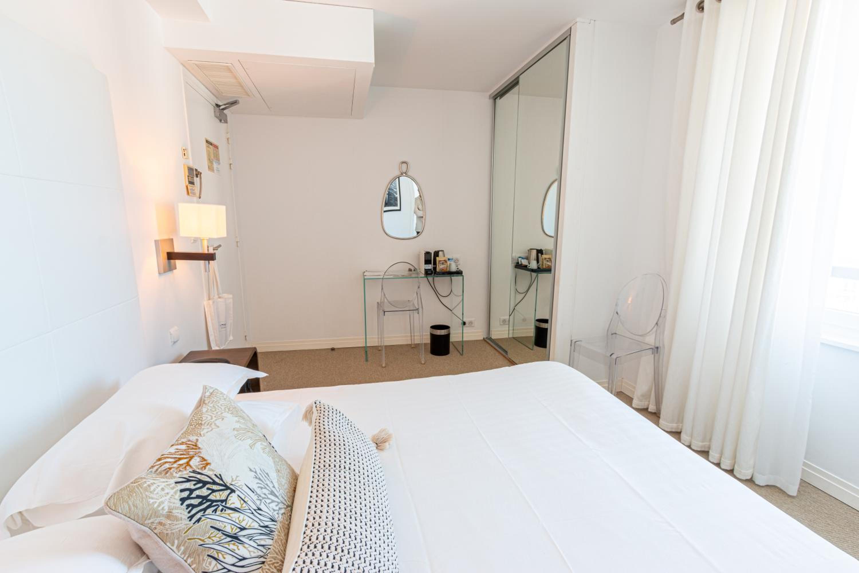 Double Room with Village View photo 3