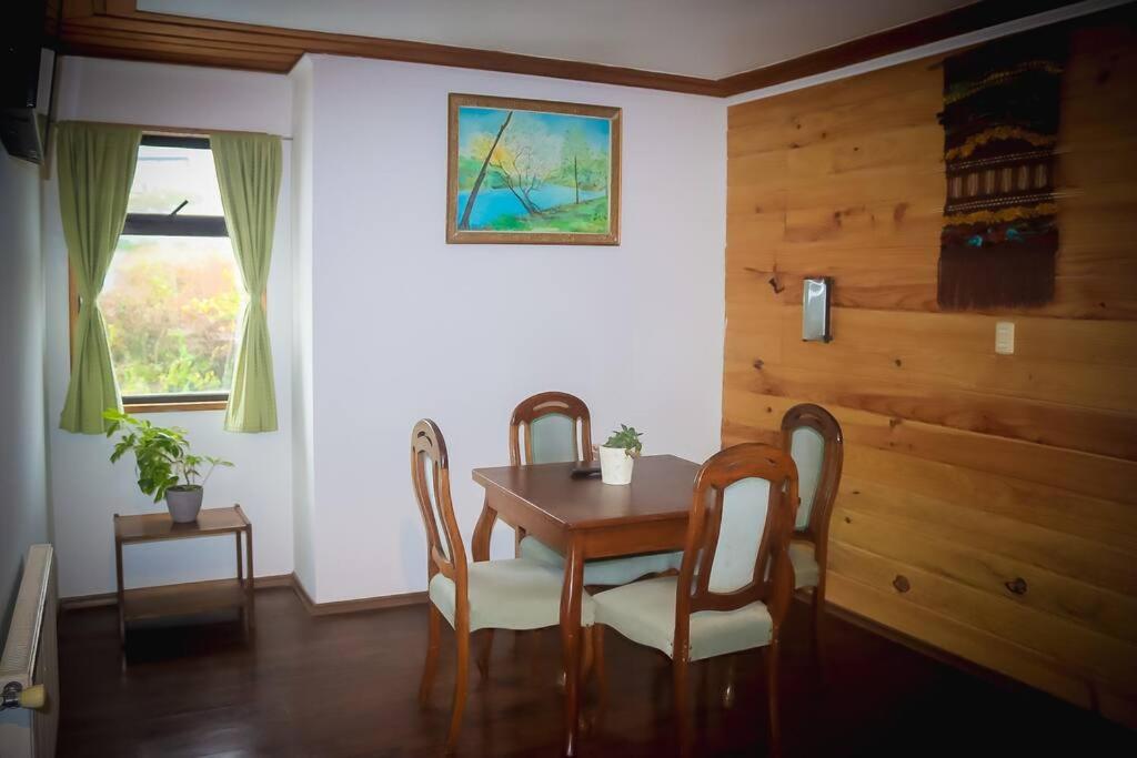 One-Bedroom Apartment photo 3