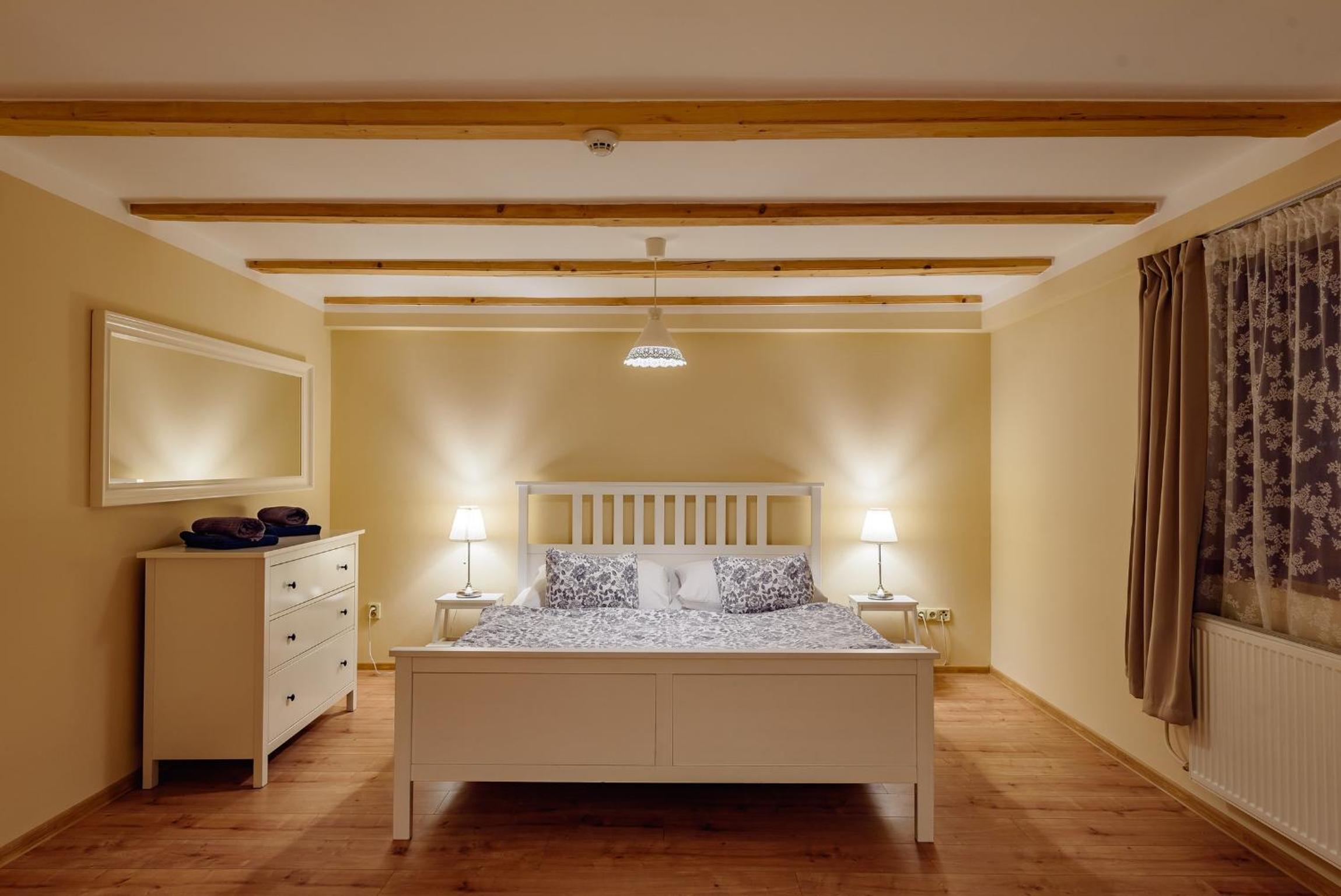 Family Room (6 Adults) - Photo 1