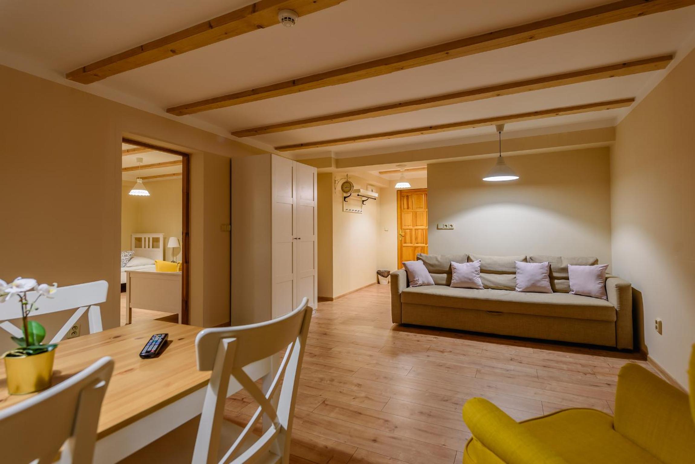 Family Room (6 Adults) - Photo 15