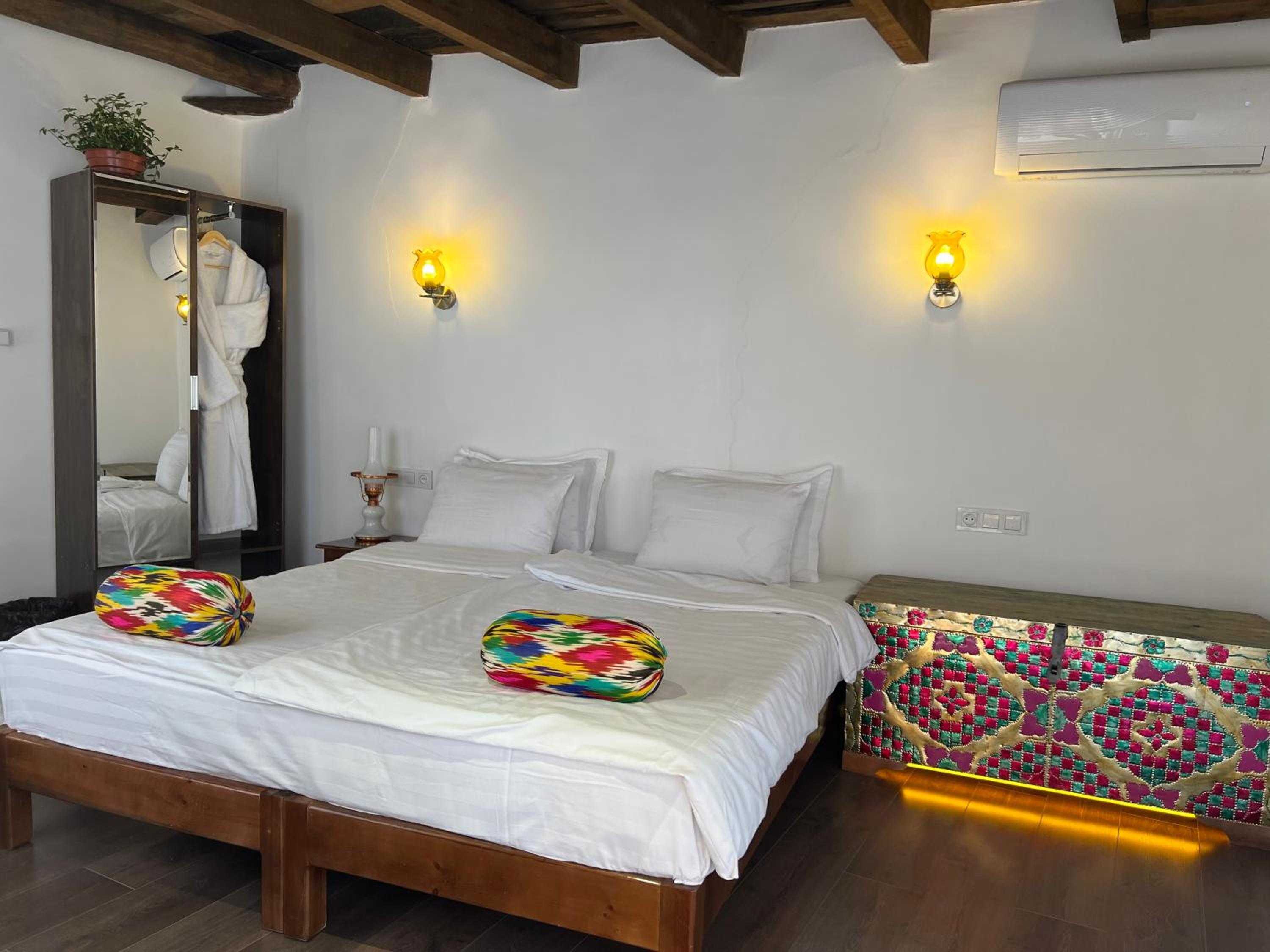 Deluxe Double or Twin Room with Balcony photo 1
