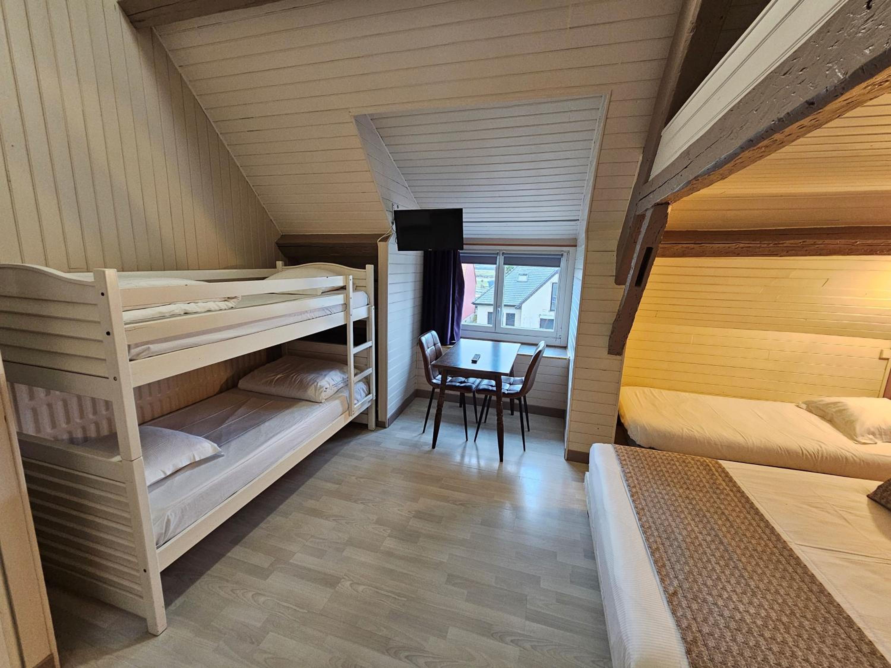 Family Suite - Photo 2