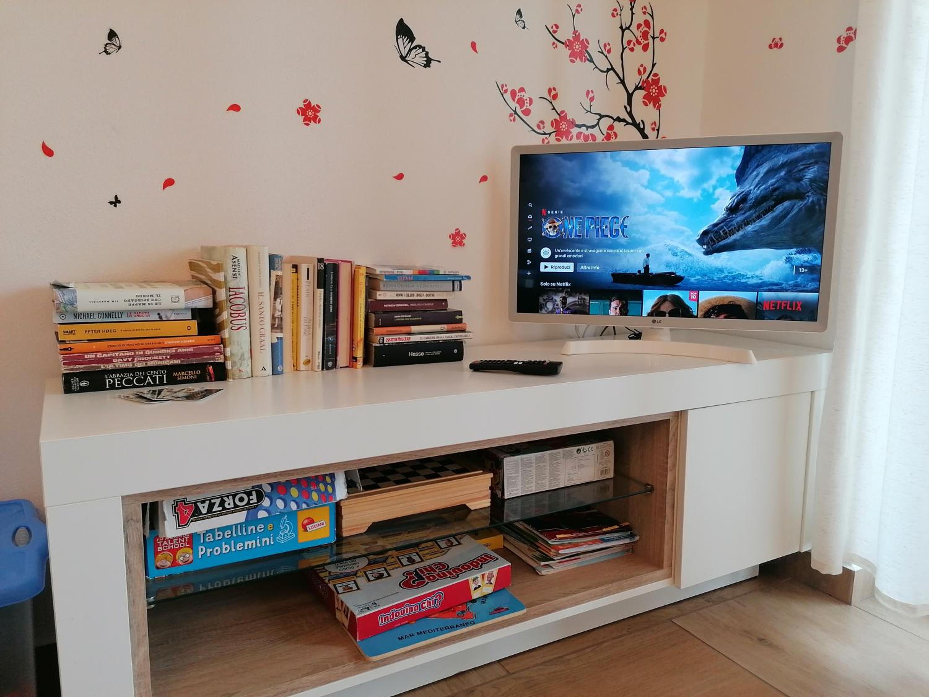 Two-Bedroom House - Photo 3