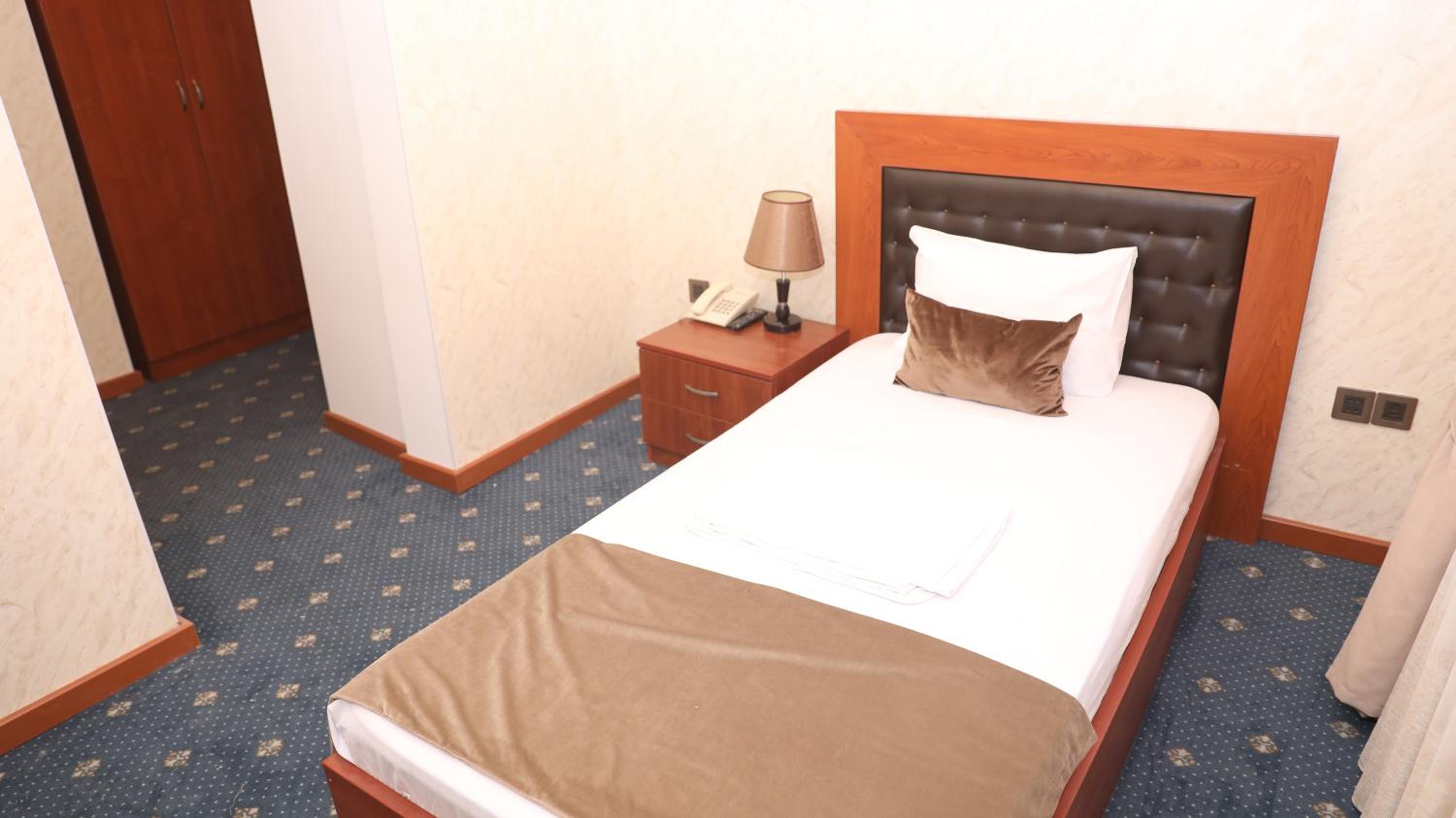Budget Single Room