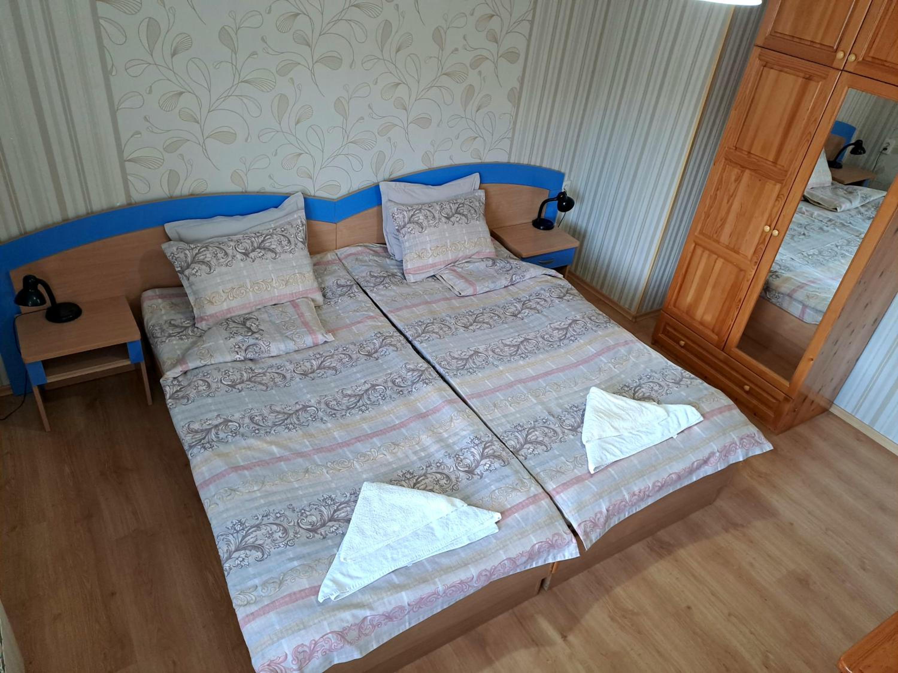 Double or Twin Room photo 2
