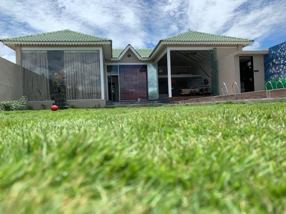 Villa photo 3