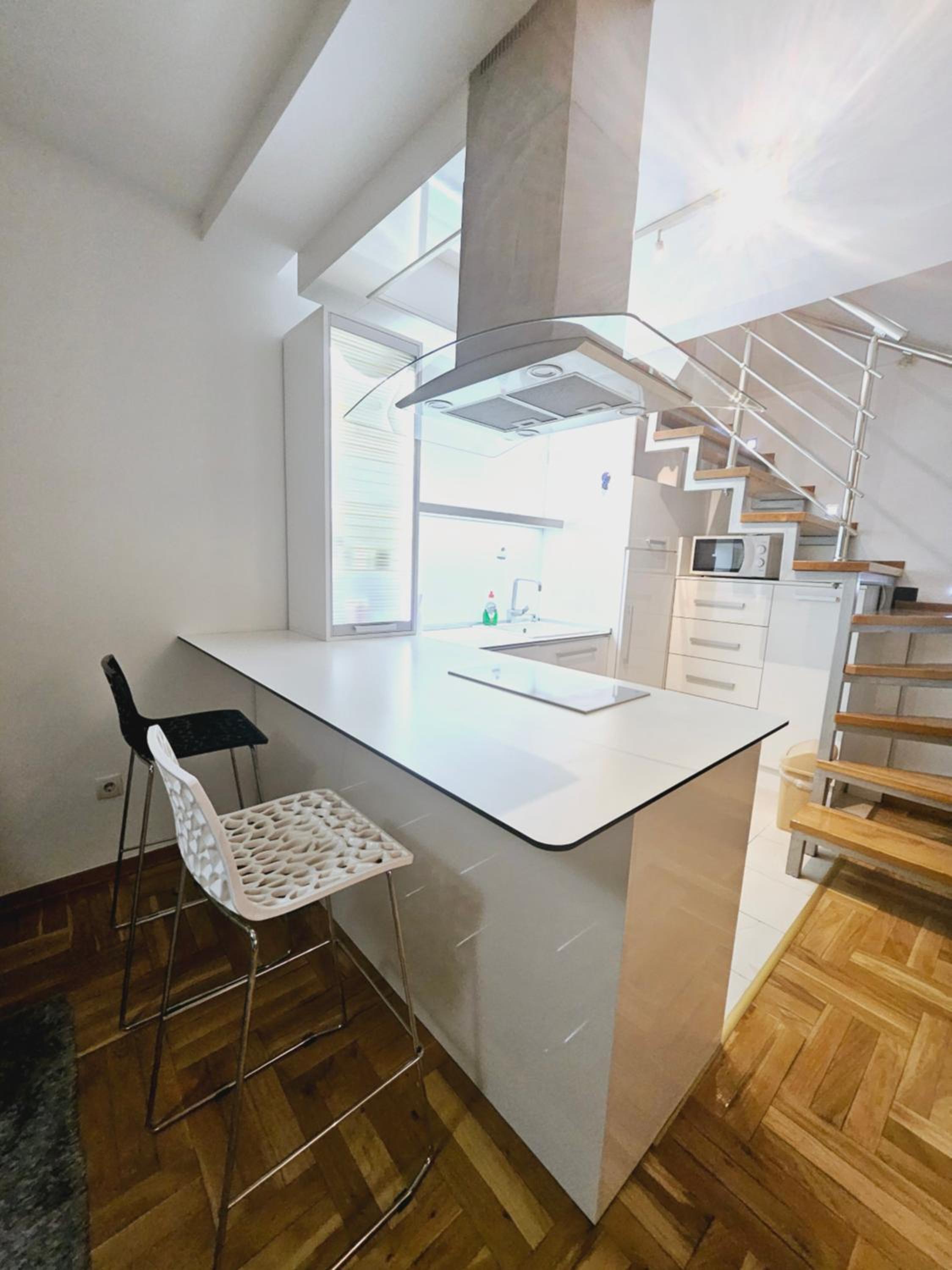 Three-Bedroom Deluxe Apartment photo 2