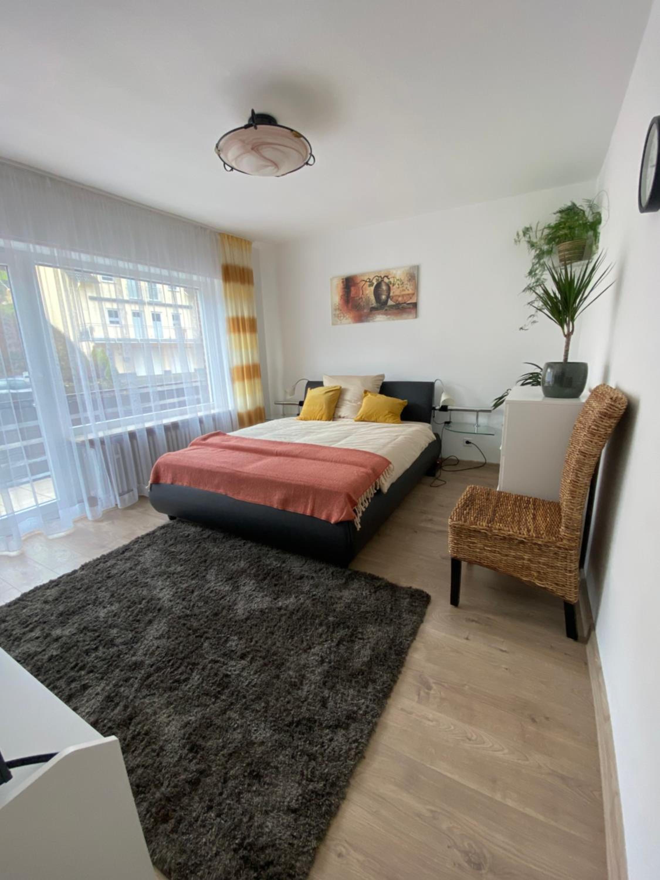 Three-Bedroom Apartment photo 2