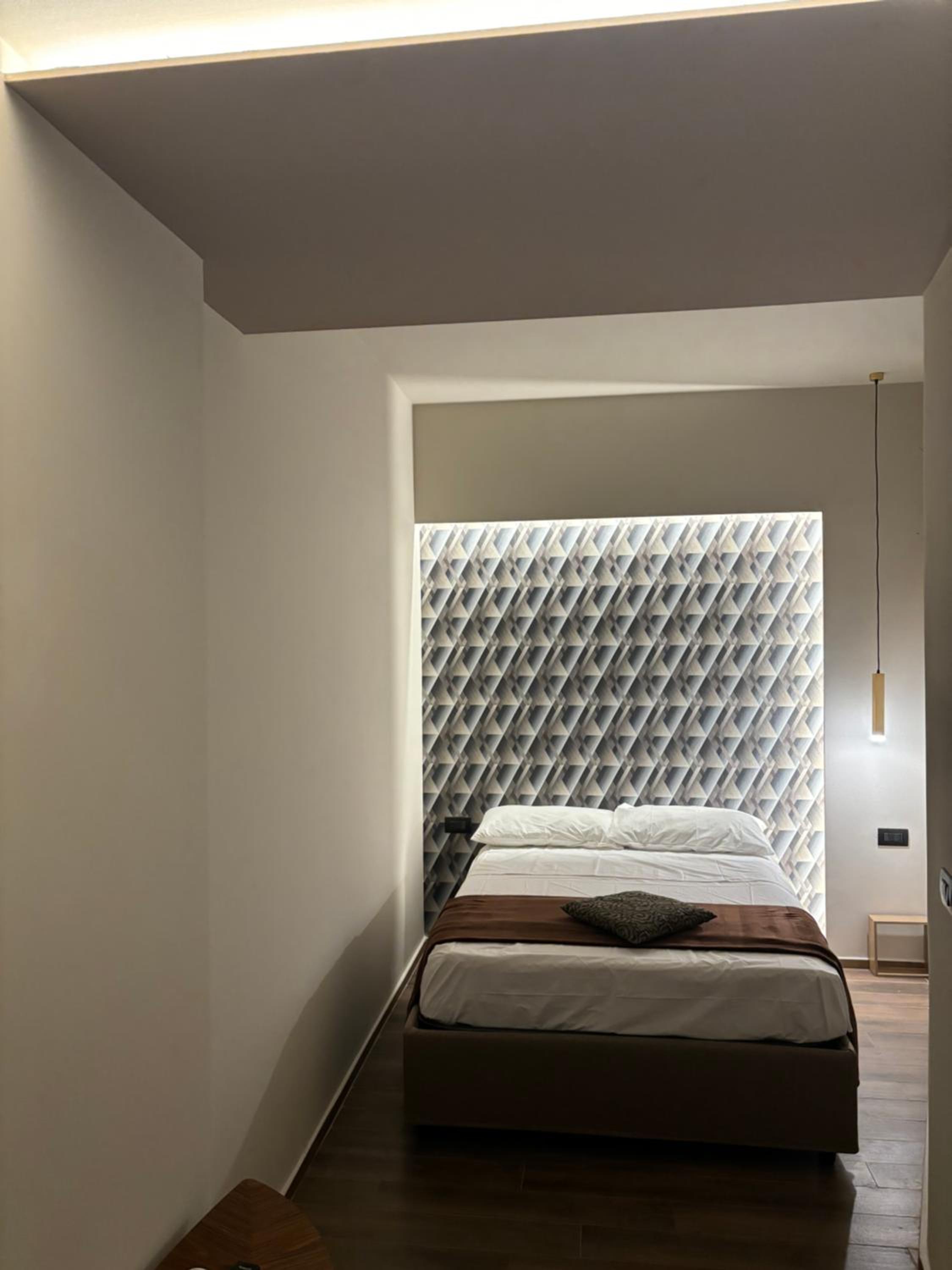 Standard King Room photo 1