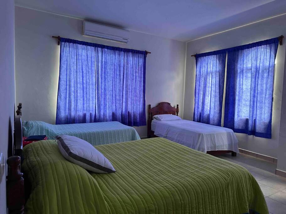 Four-Bedroom House photo 1