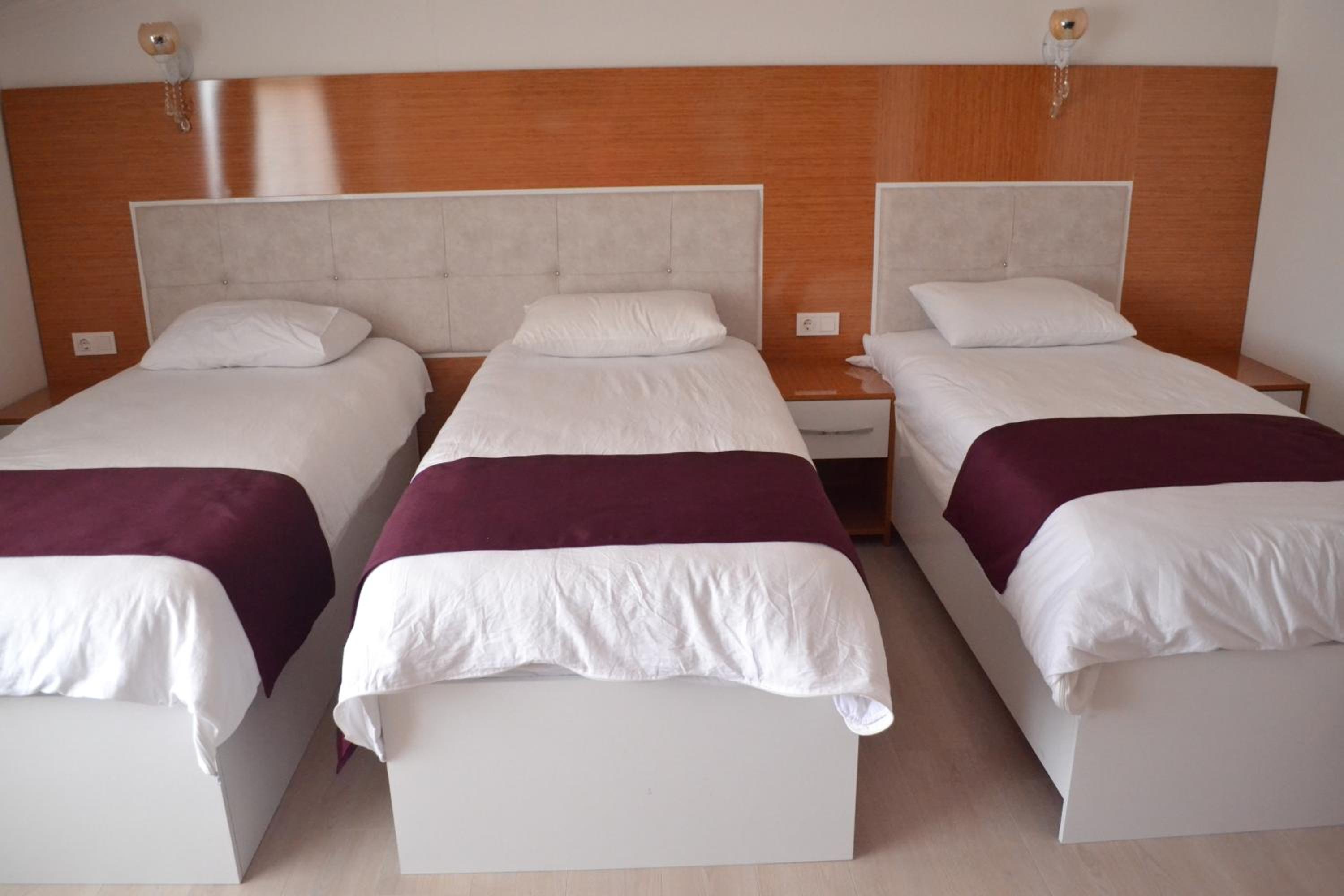 Standard Triple Room photo 1