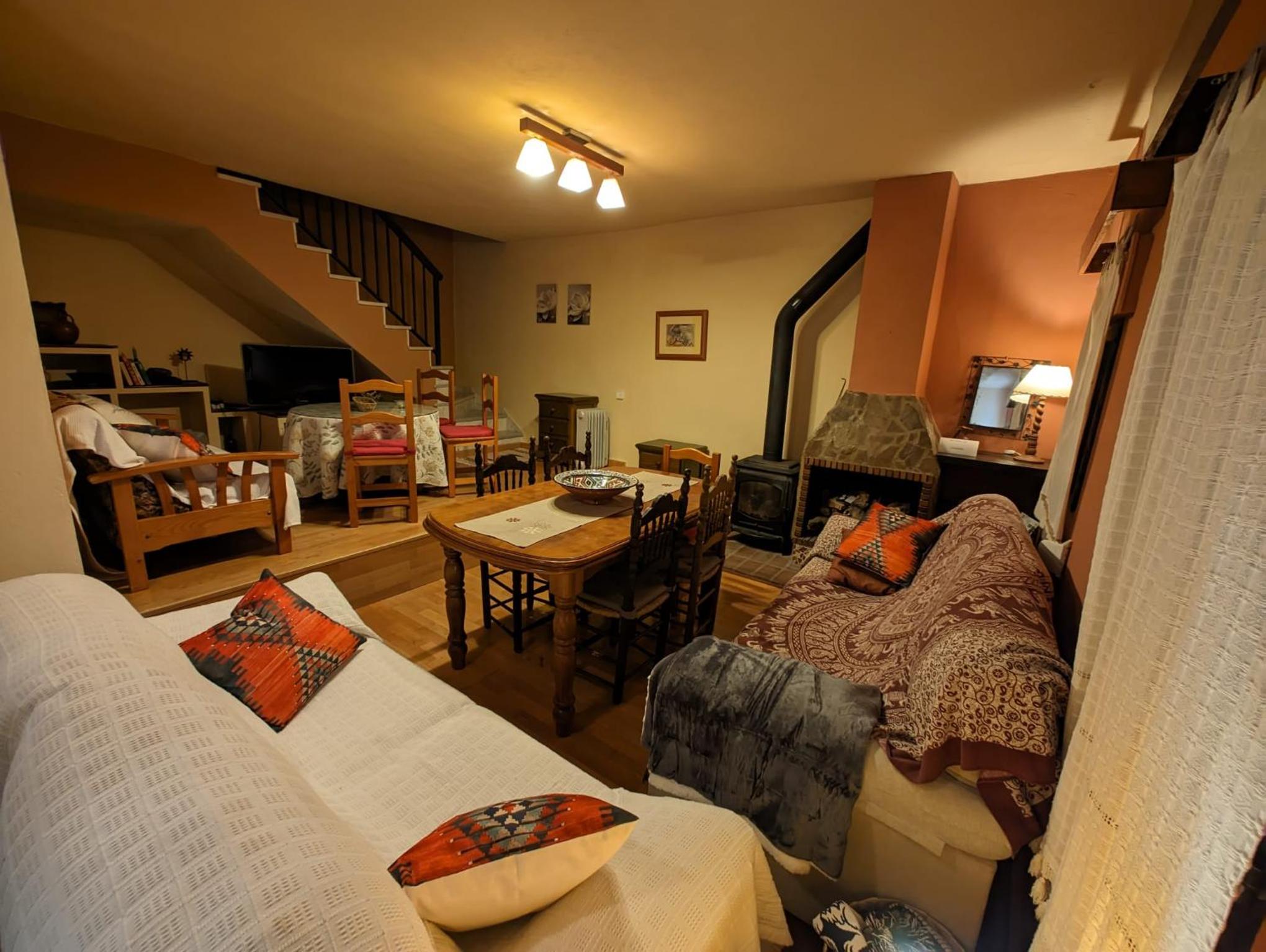 Casa de cinco habitaciones