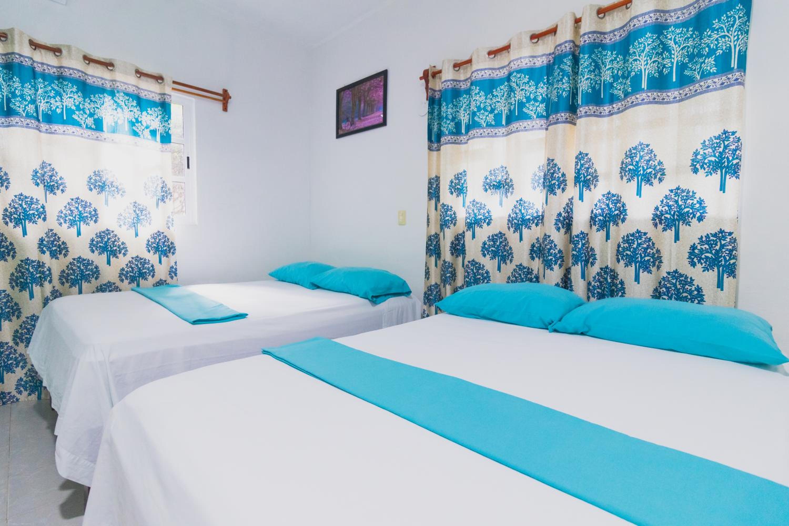 Deluxe Double Room with Two Double Beds - Photo 2