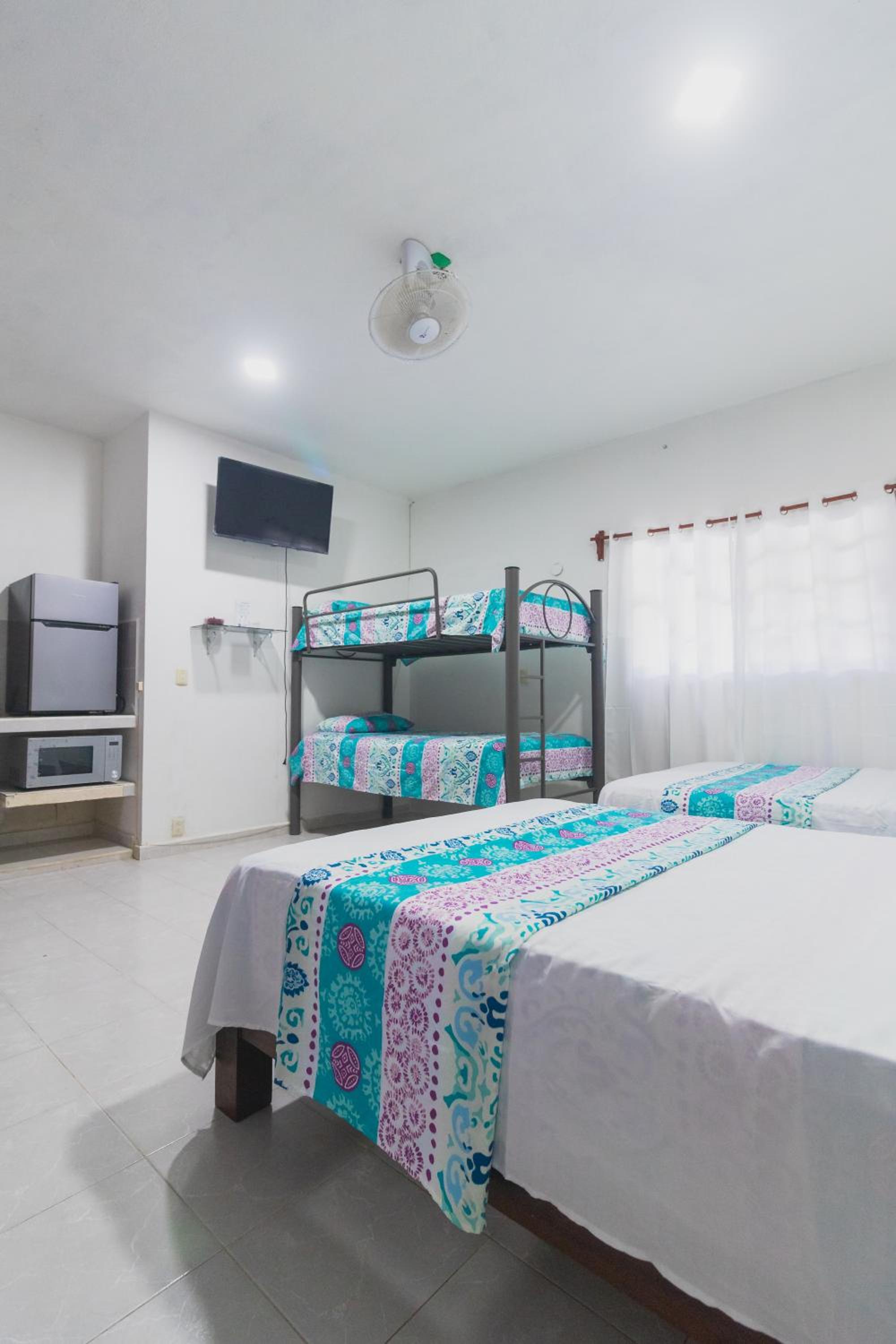 Deluxe Family Room - Photo 6