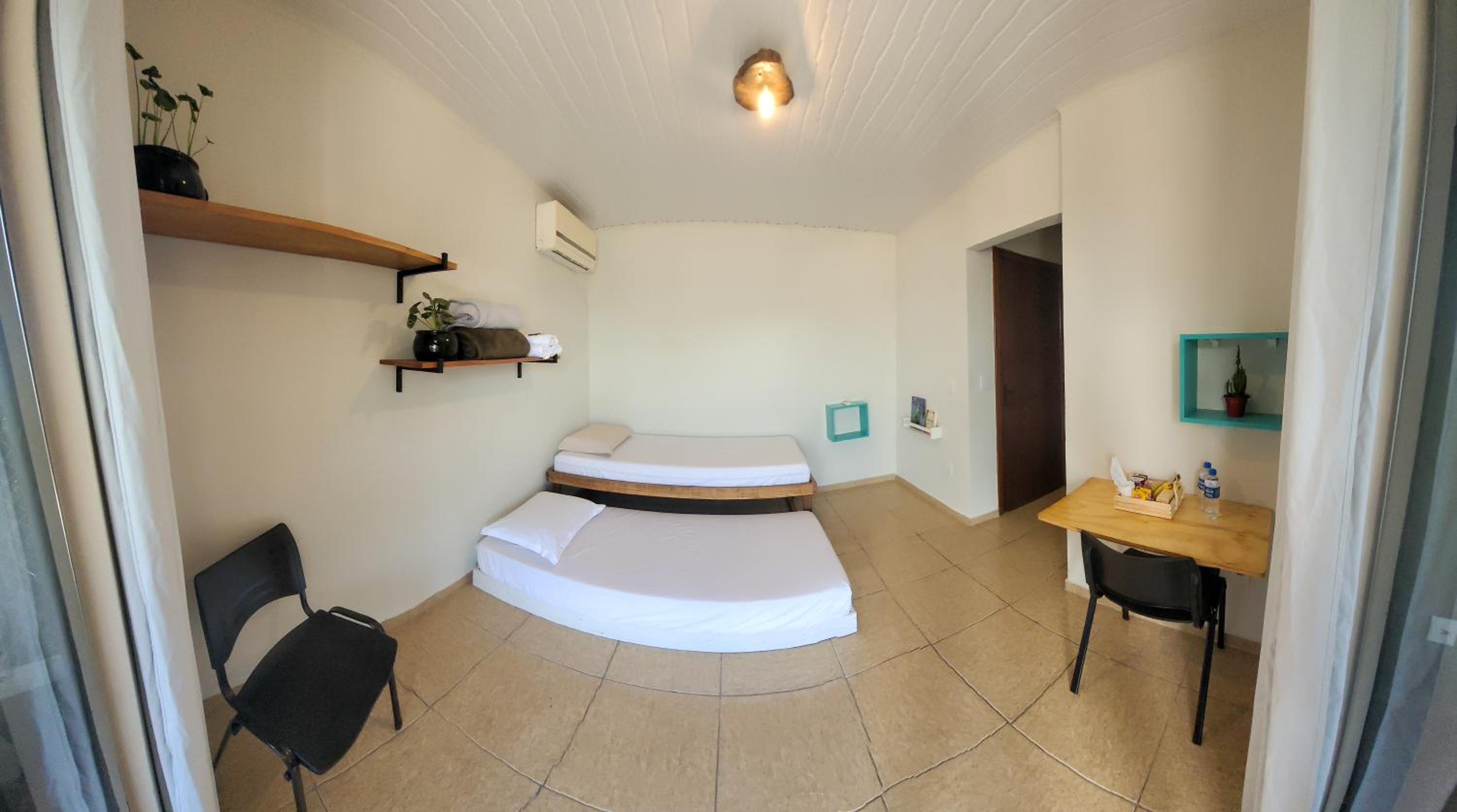Double Room with Shared Bathroom photo 1