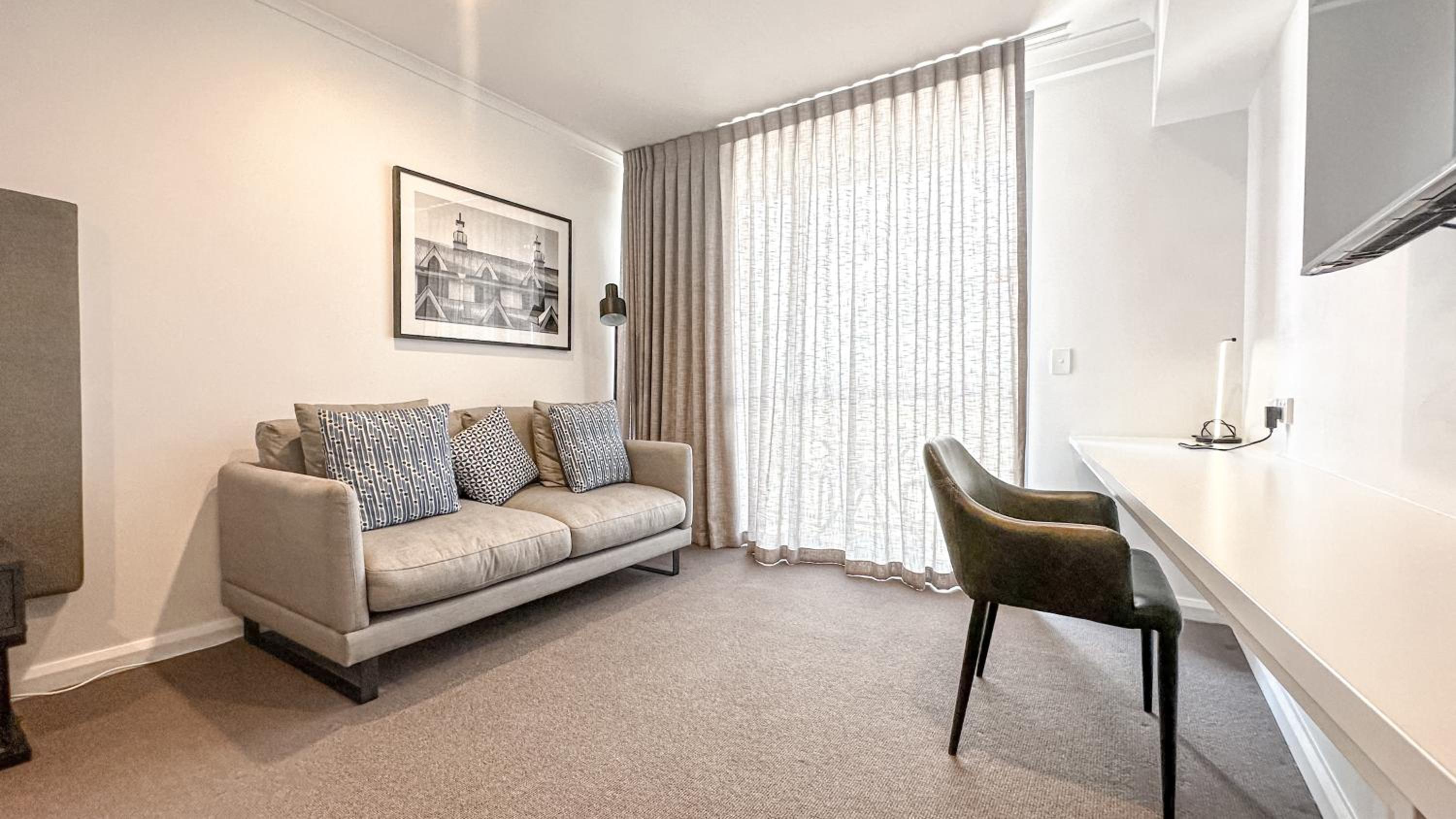 Two-Bedroom Suite - Dual Key - Photo 27
