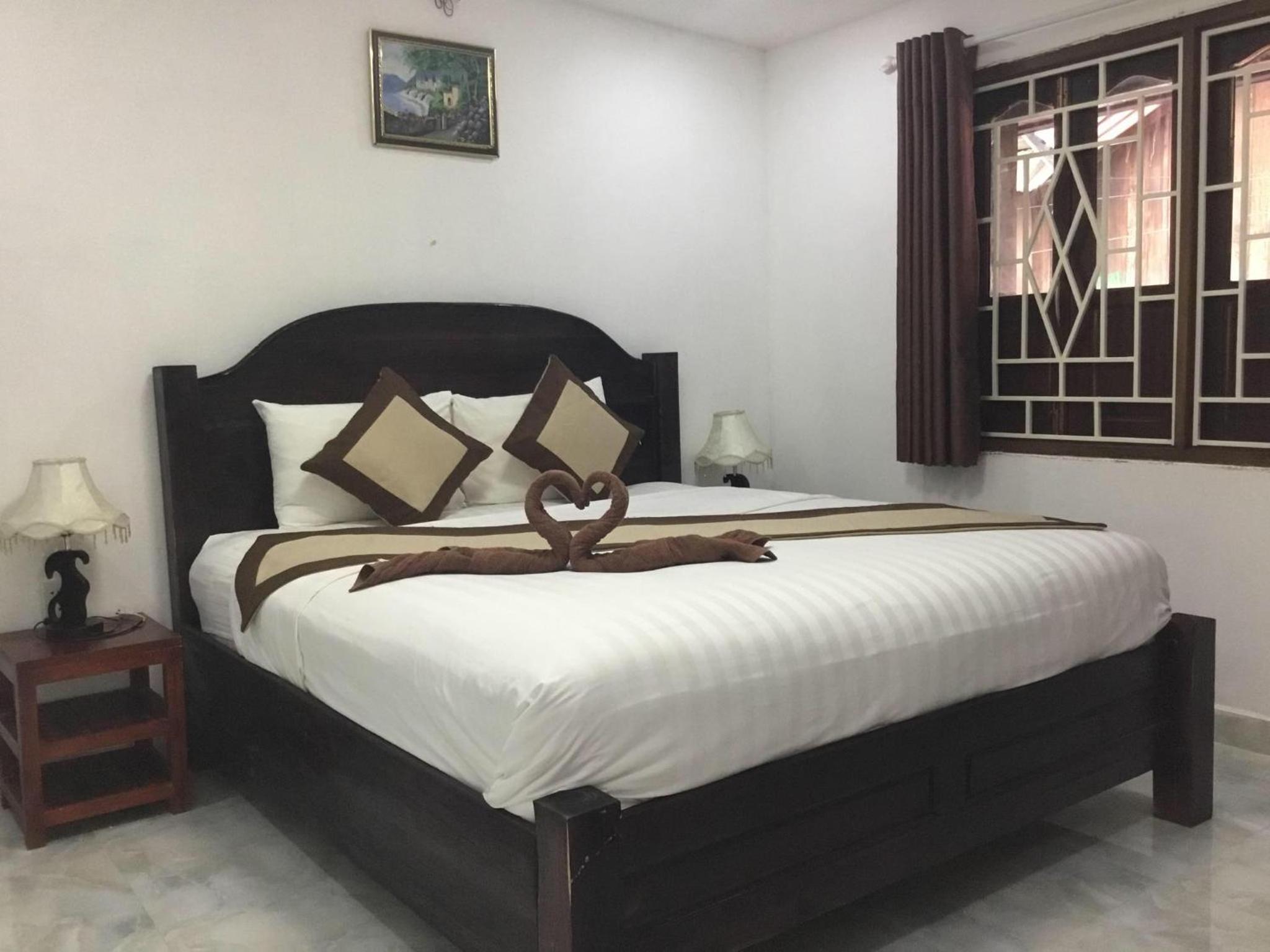 King Room with Balcony