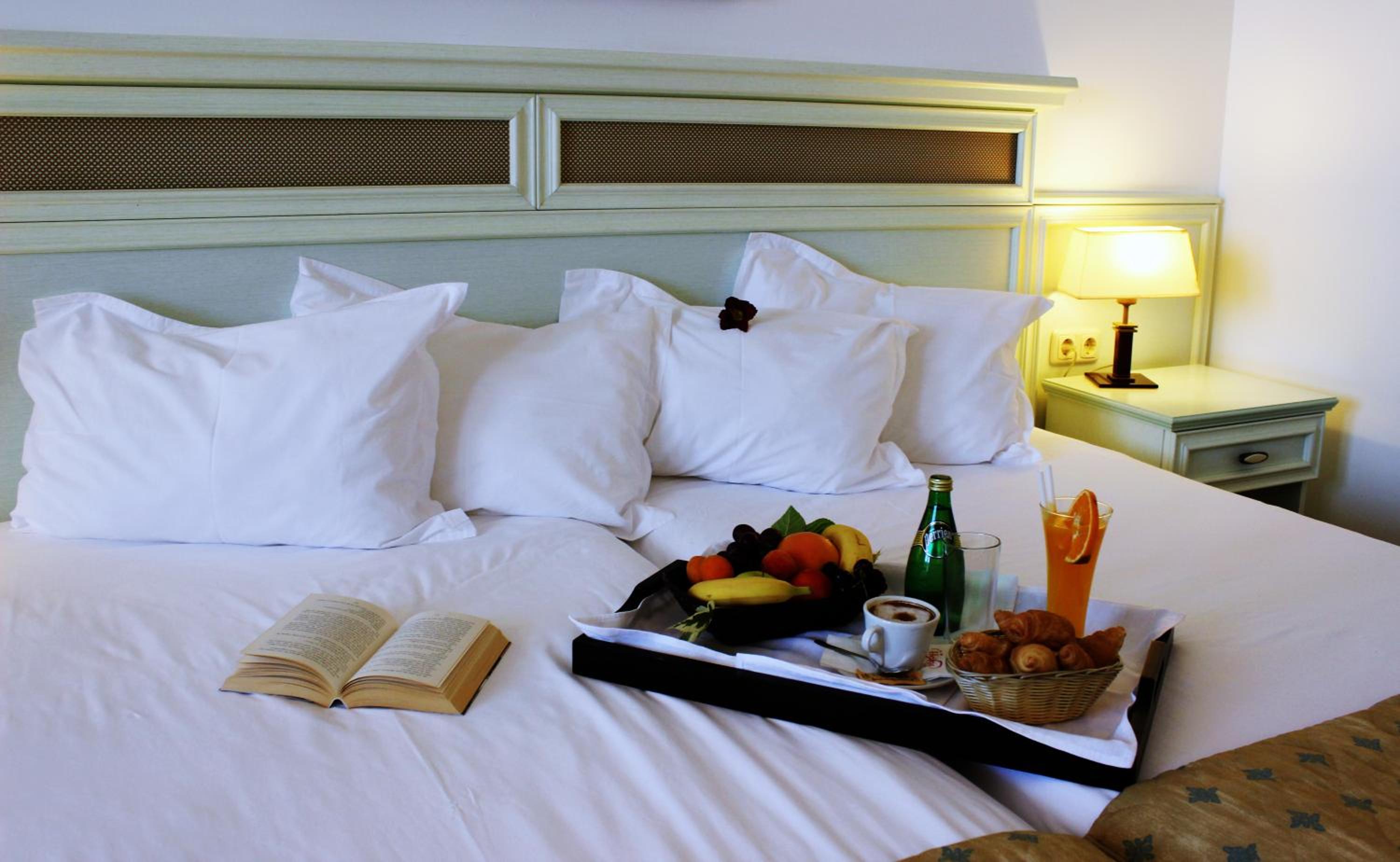 Double Room - Free Beach Access