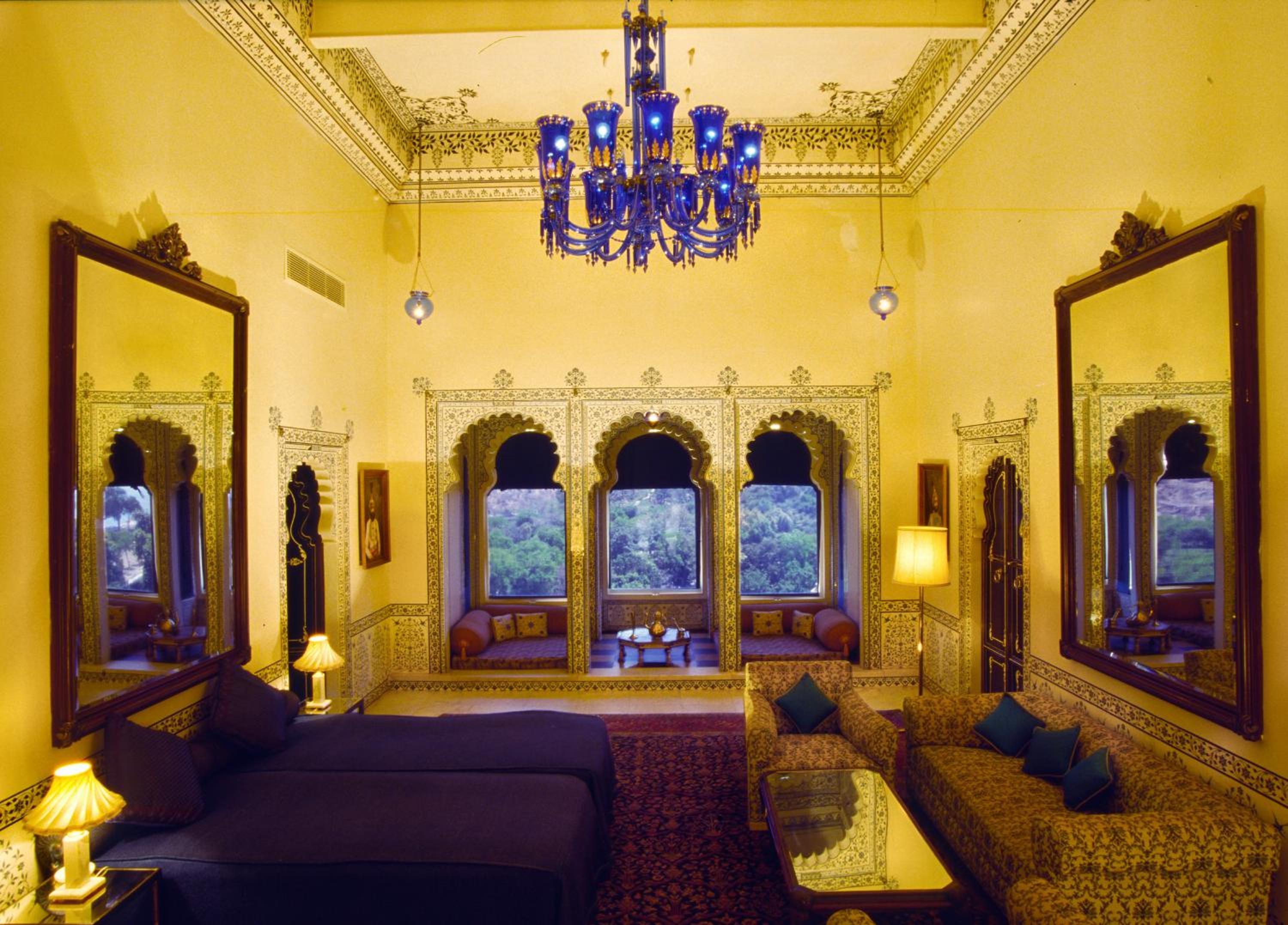 Royal Suite Mountain View with Complimentary Two-way Airport Transfer, 10% off on food & beverages with a Buffet spread, Complimentary Laundry service for upto 2 clothing item(s) Royal Suite Mountain View with Complimentary Two-way Airport Transfer, 10% off on food & beverages with a Buffet spread, Complimentary Laundry service for upto 2 clothing item(s)
