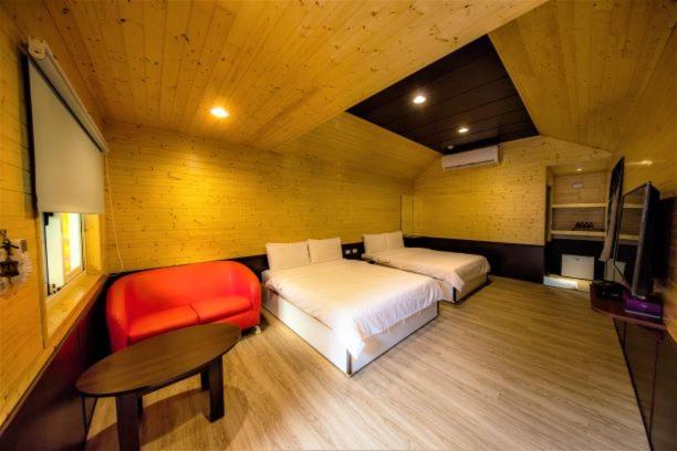 Quadruple Room with Terrace