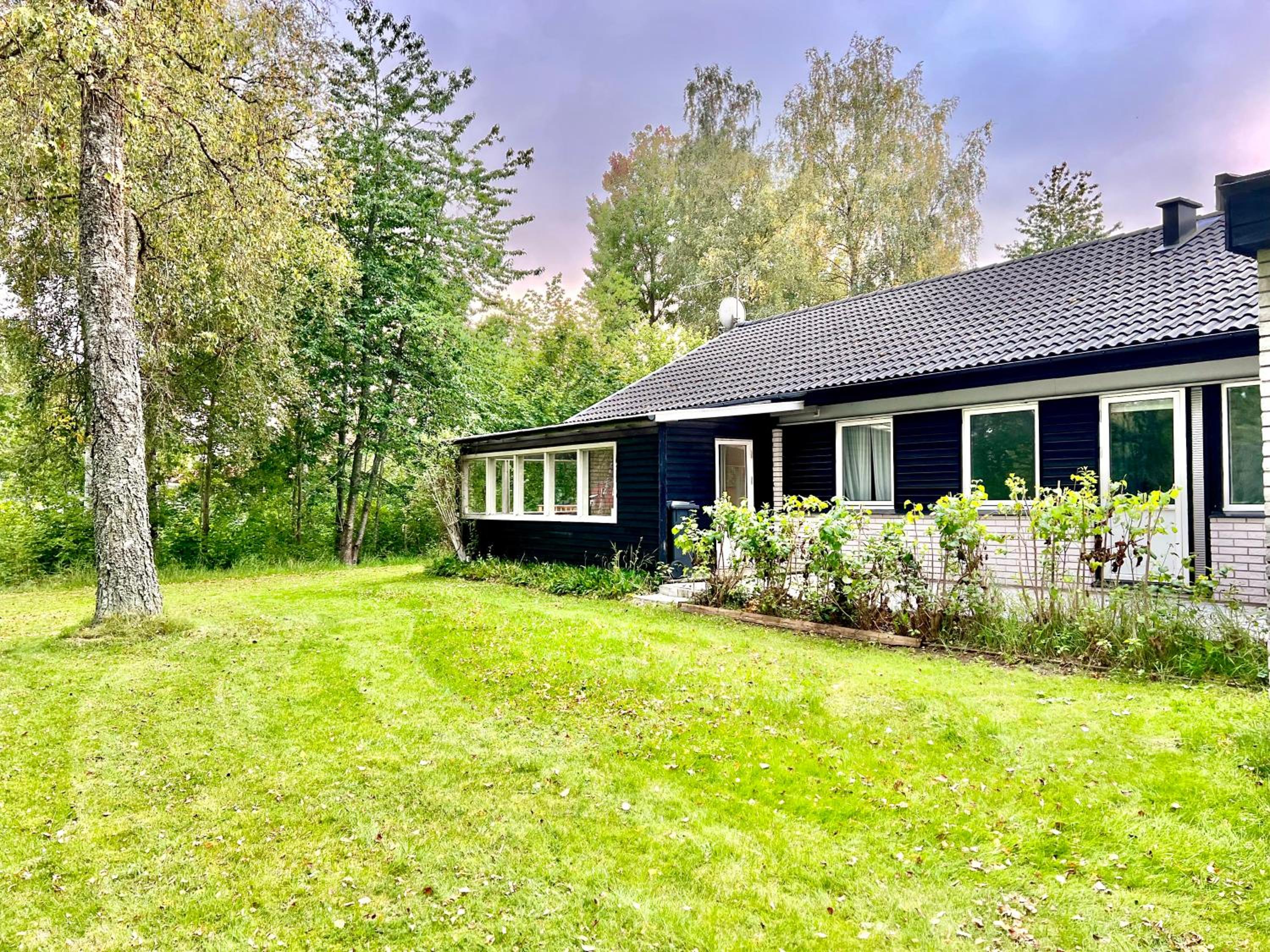 Three-Bedroom Villa photo 3