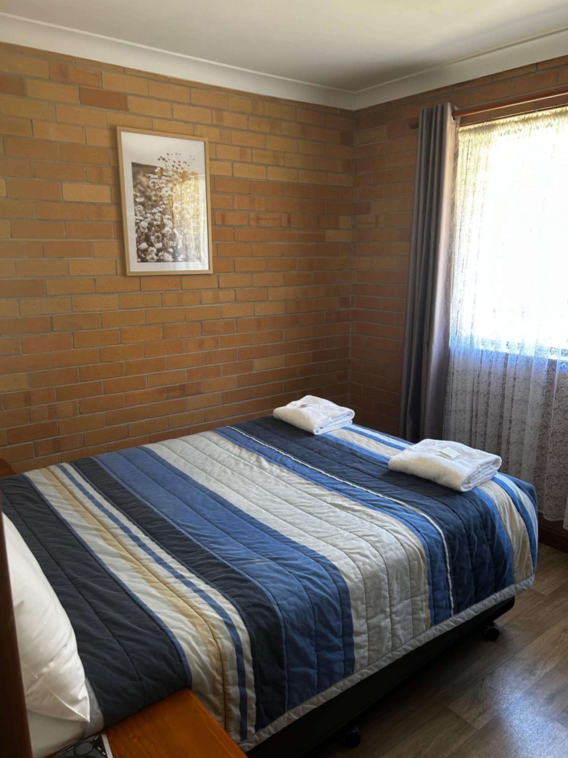 Three-Bedroom Chalet - Photo 9