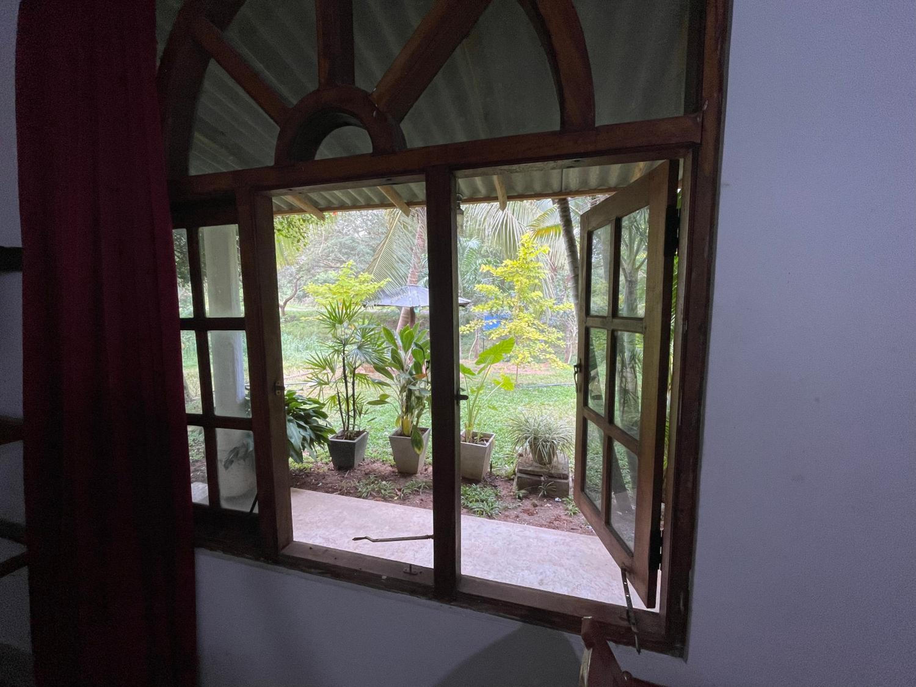 Twin Room With Private Bathroom photo 1