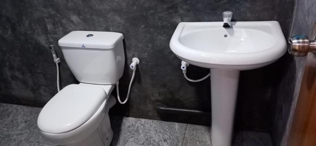 Double Room With Private Bathroom photo 3