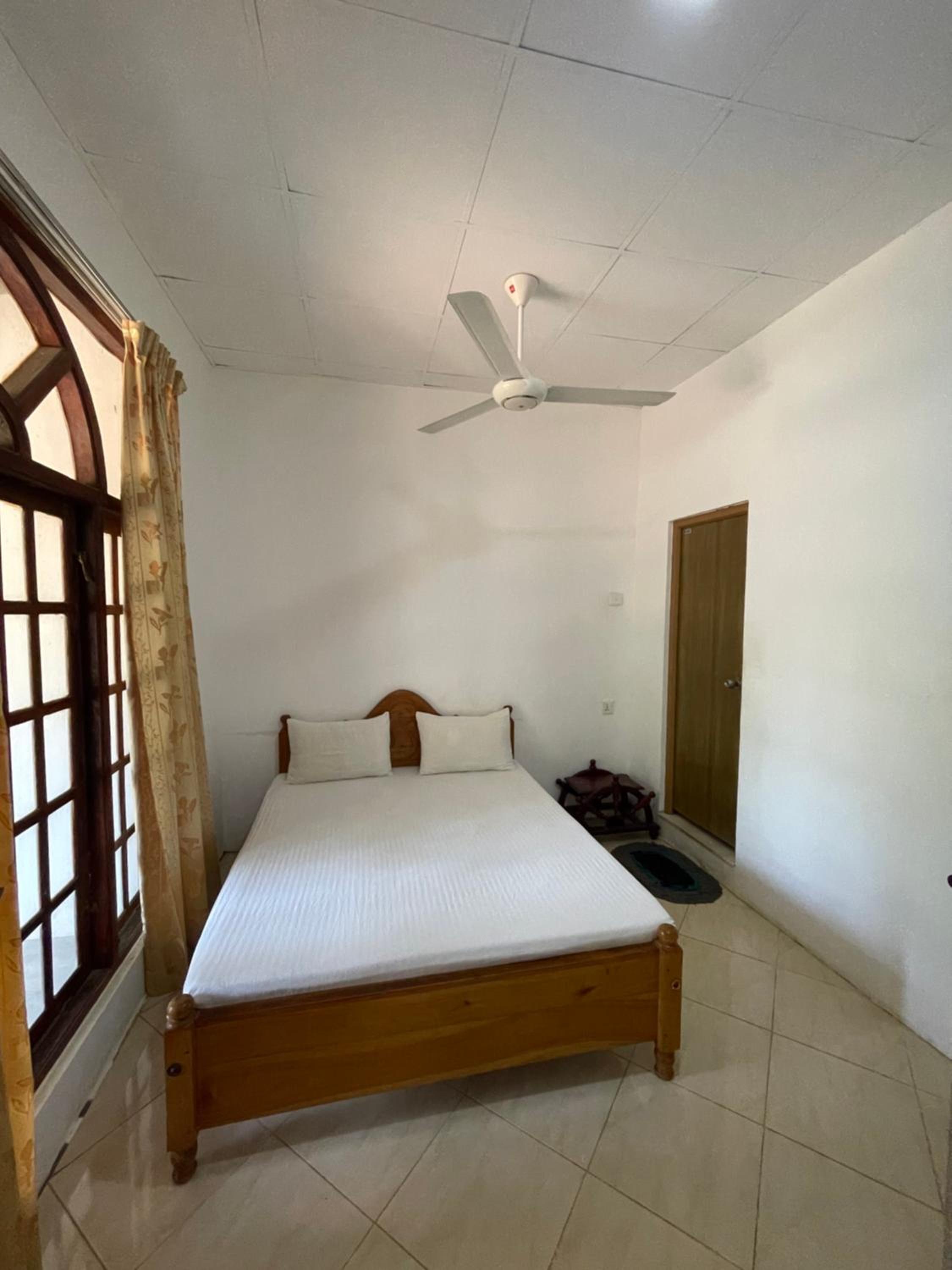 Double Room With Private Bathroom photo 1