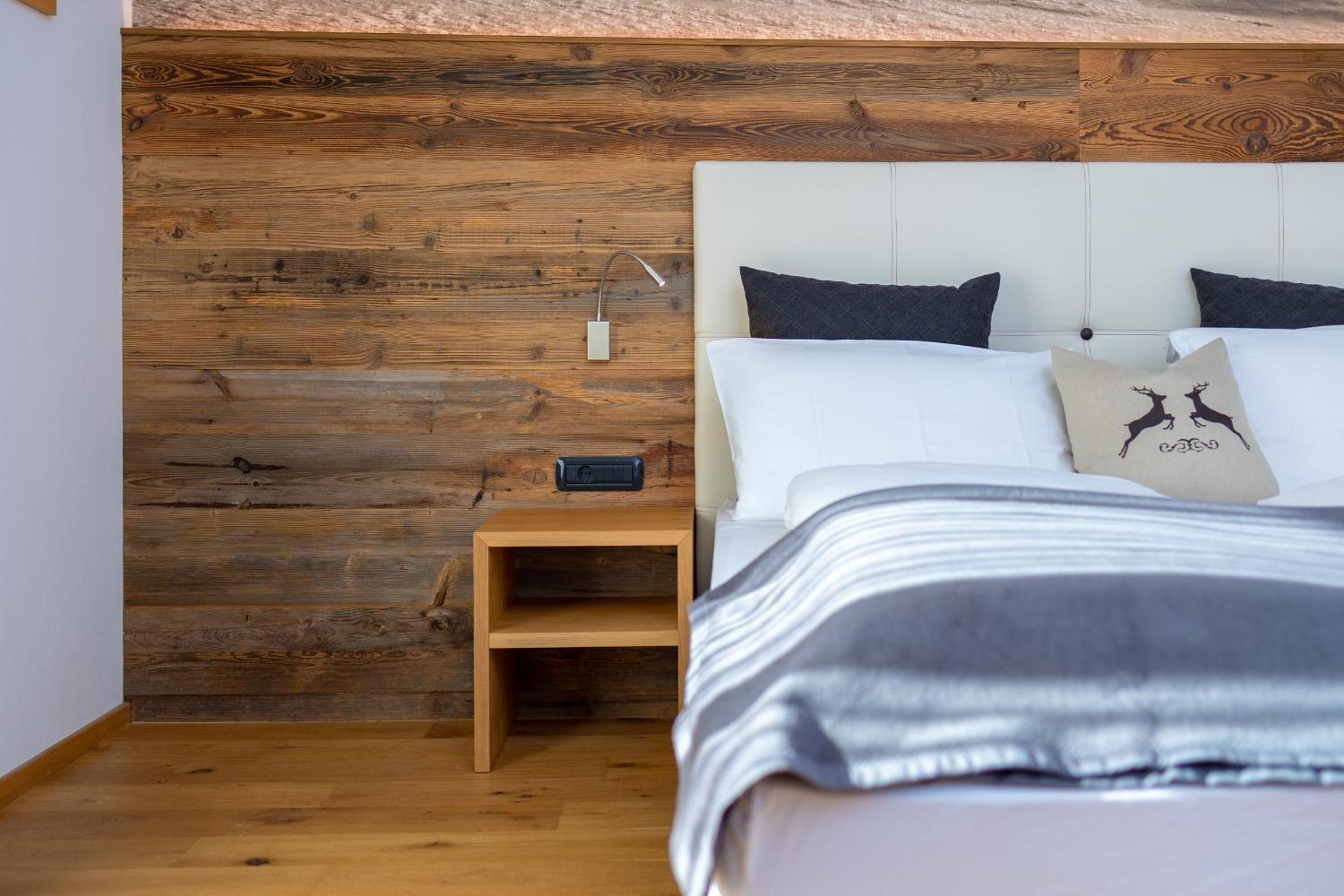 Double Room with Balcony - Photo 4