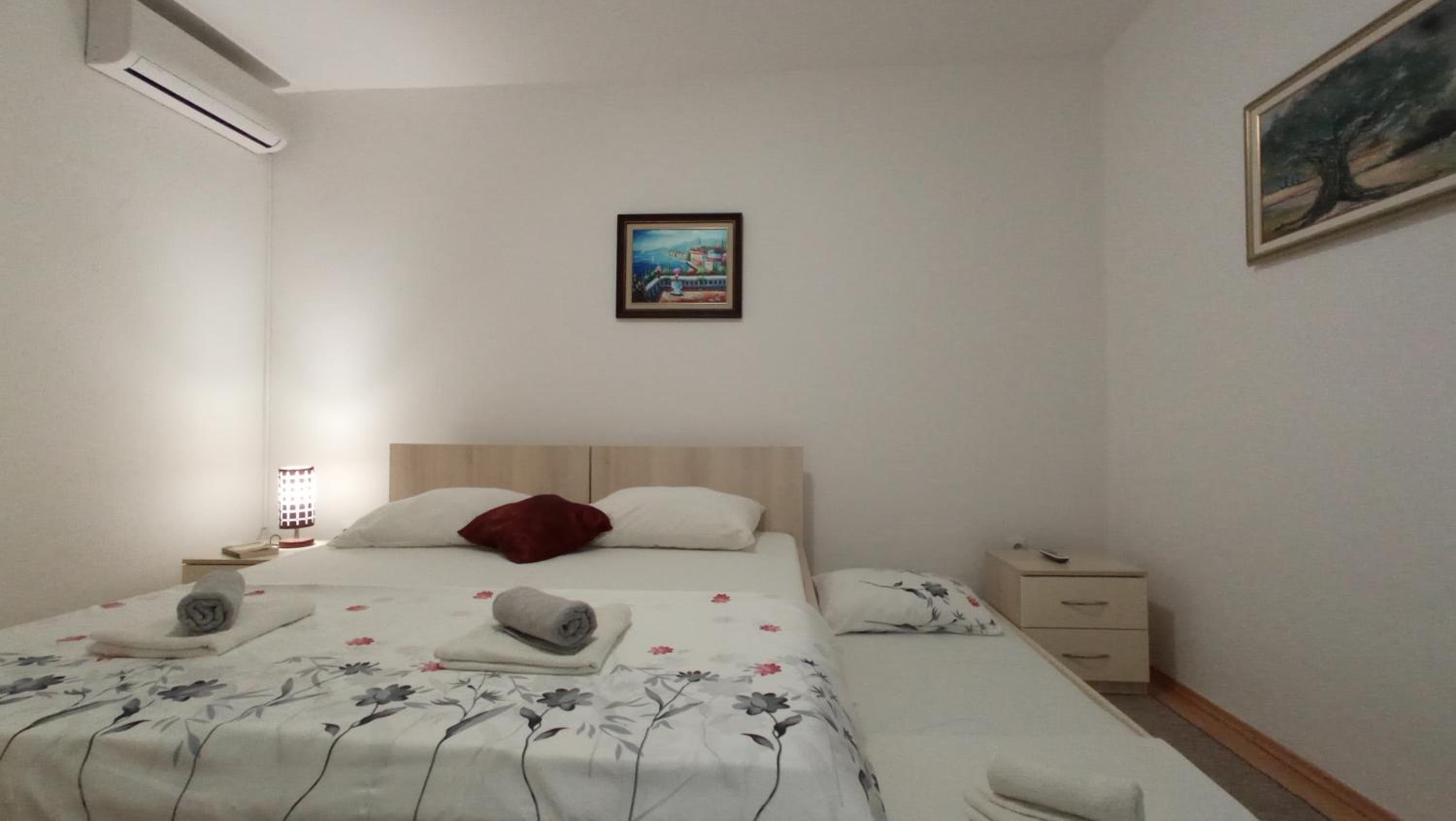 Apartment - Photo 25