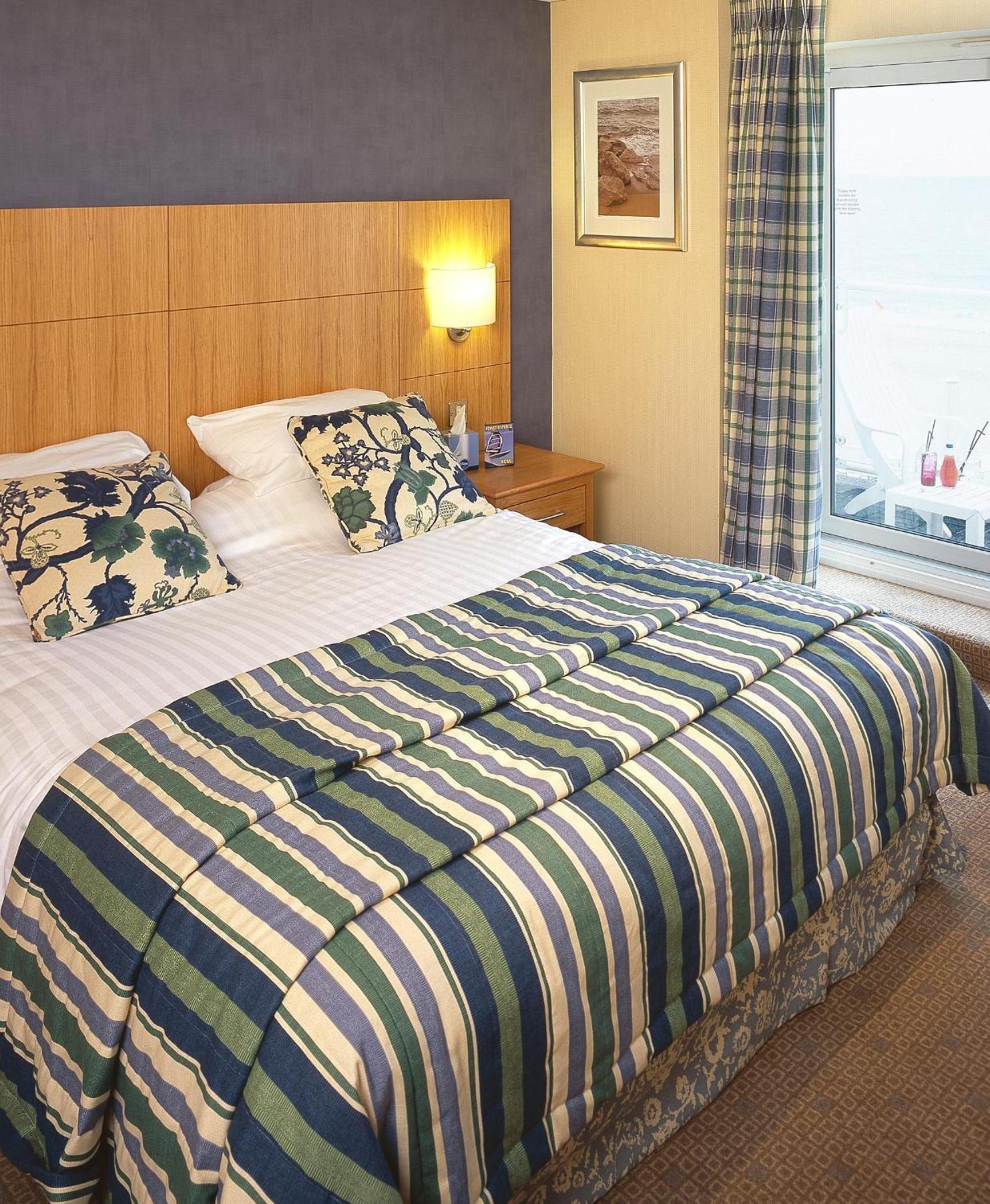 Double Room with Harbor View - Photo 2