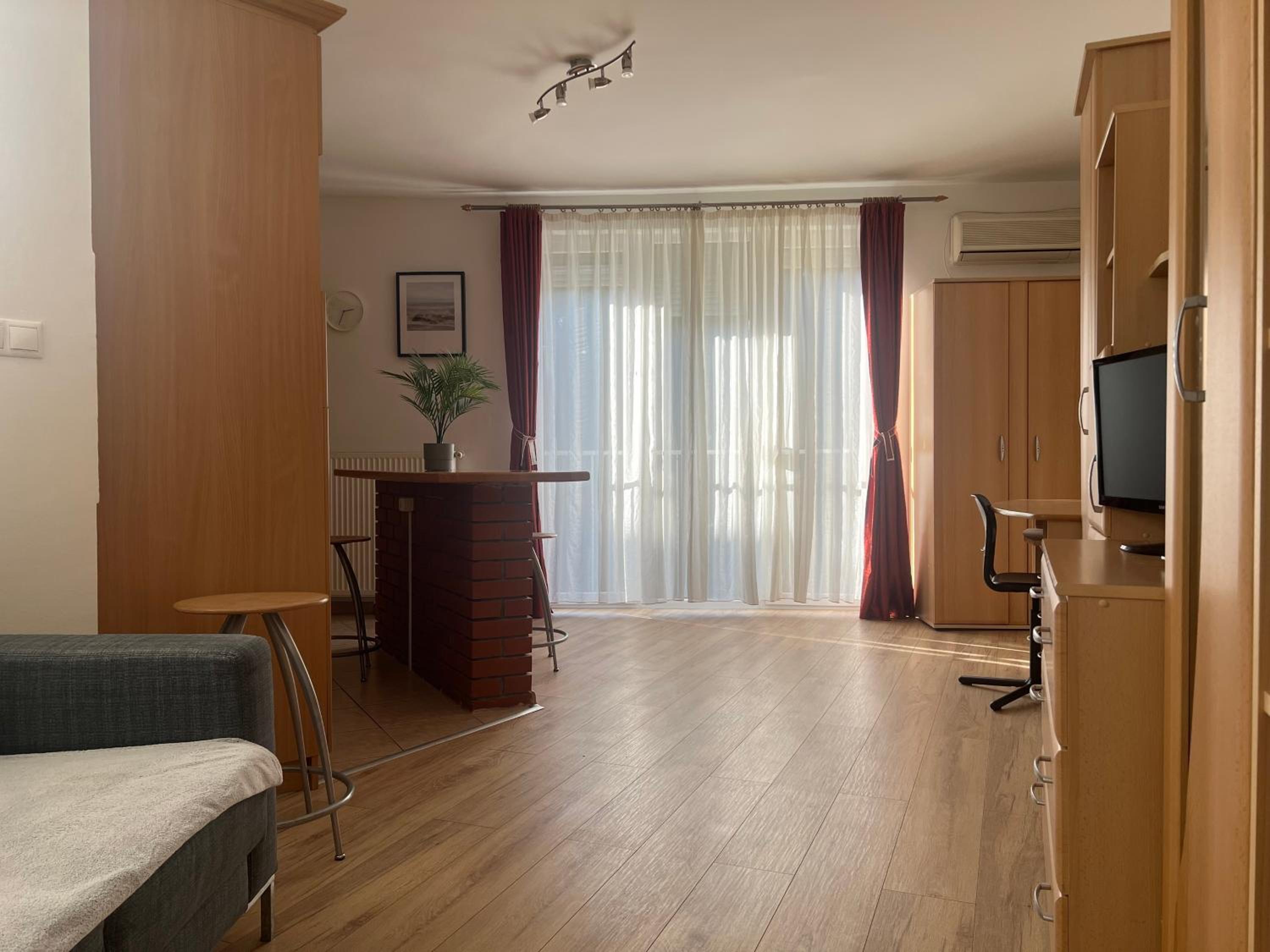 Apartment with Garden View - Photo 2