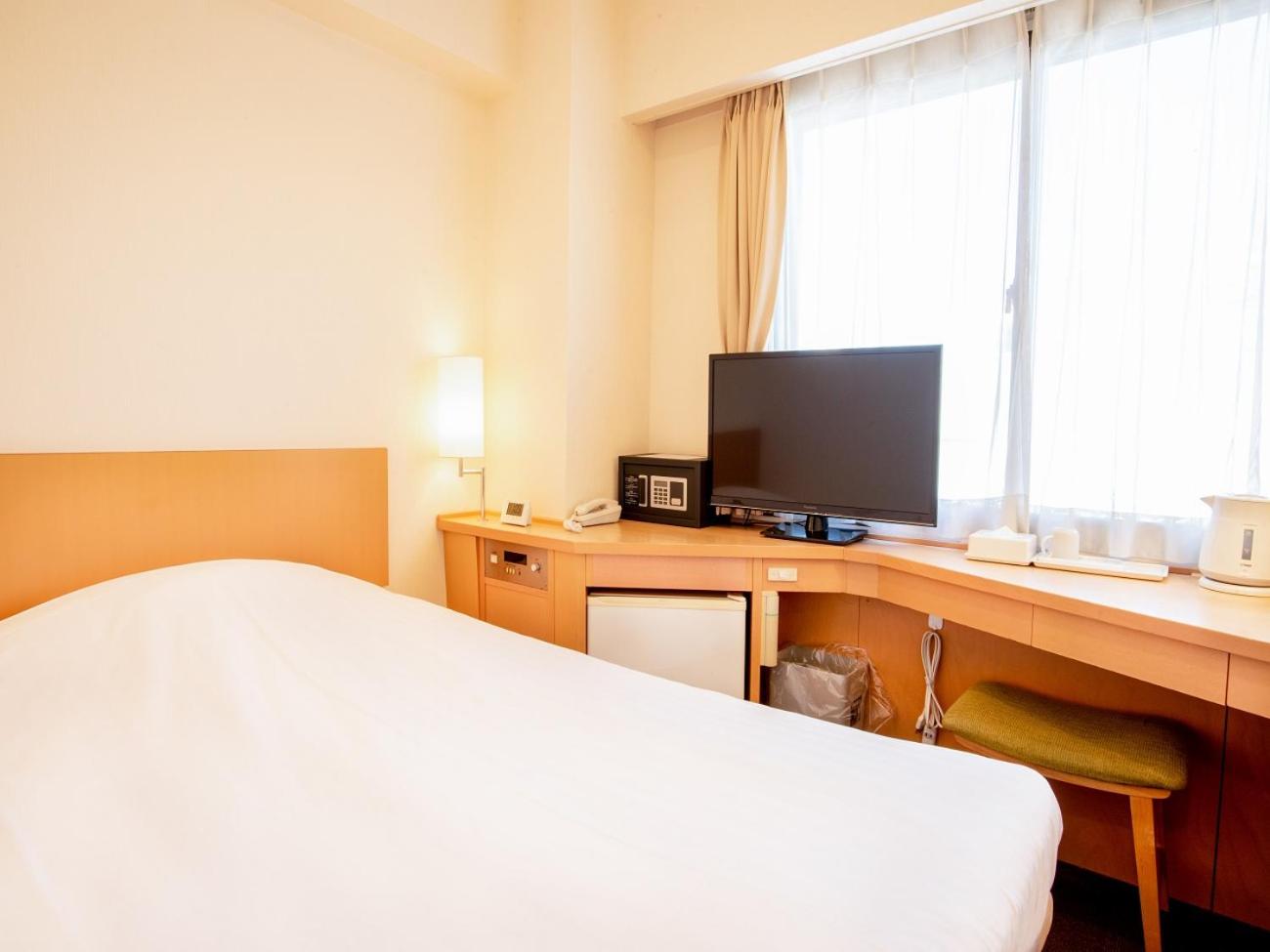 Double Room with Small Double Bed - Smoking
