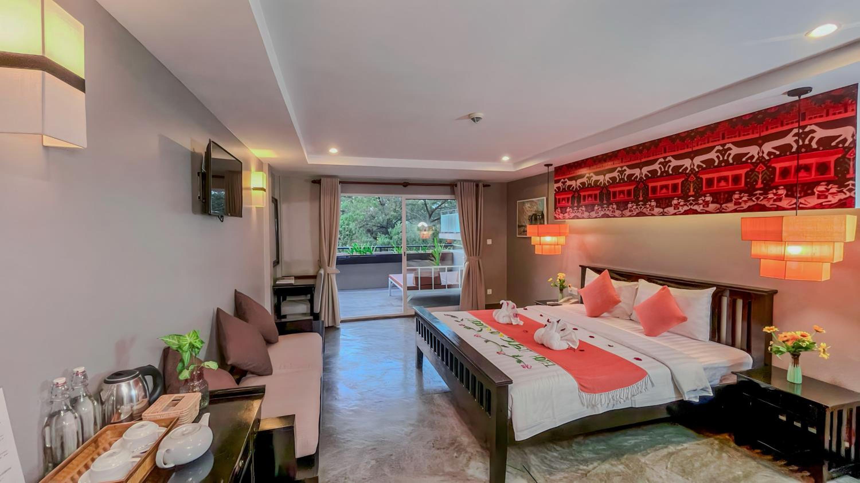 Junior Suite with Terrace River View - Free Pick Up - Photo 1