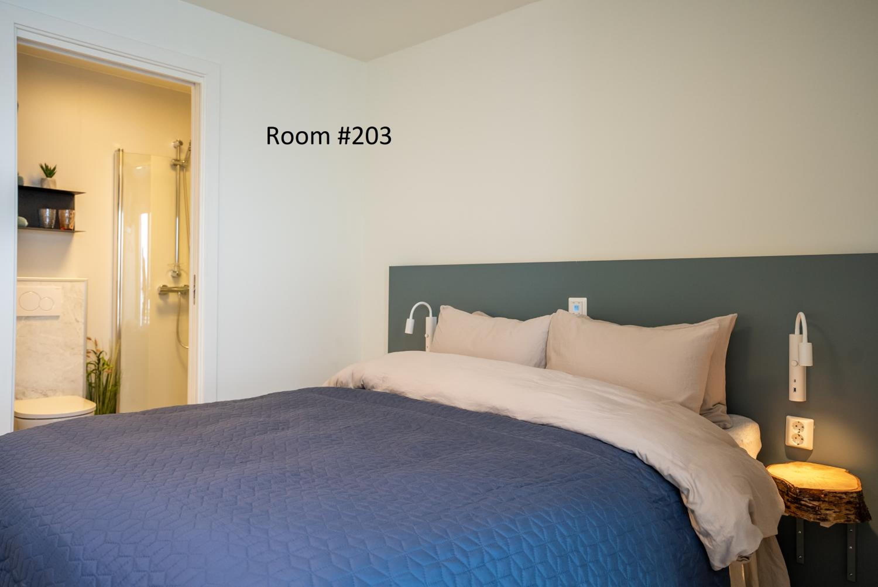 Double or Twin Room with Sea View - Photo 1