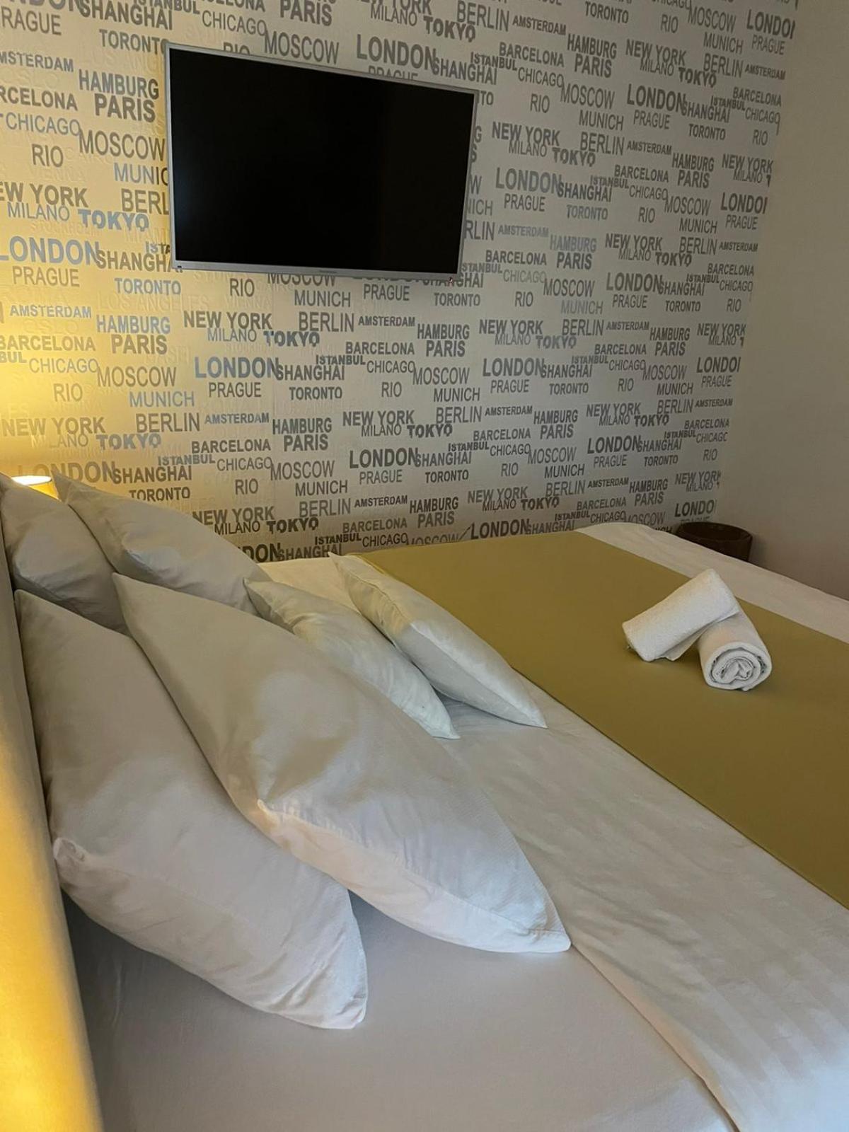 Single Room photo 1